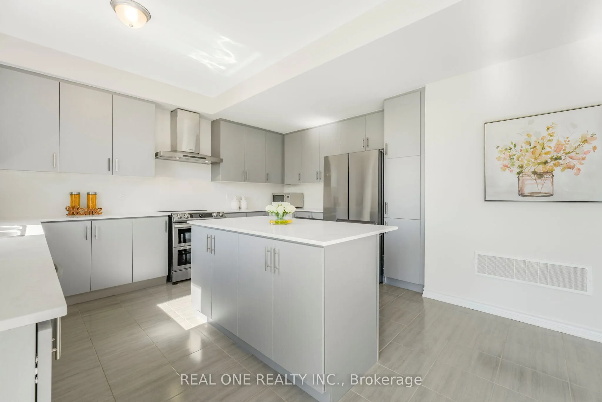 18 ORIOLE Crescent