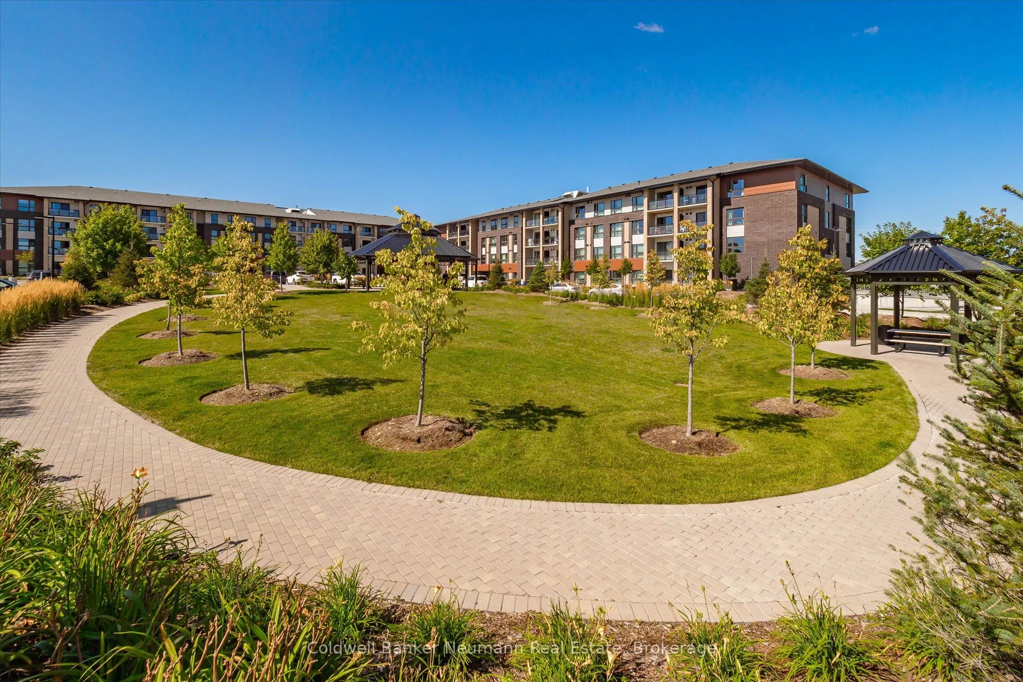 7 Kay Crescent, #212
