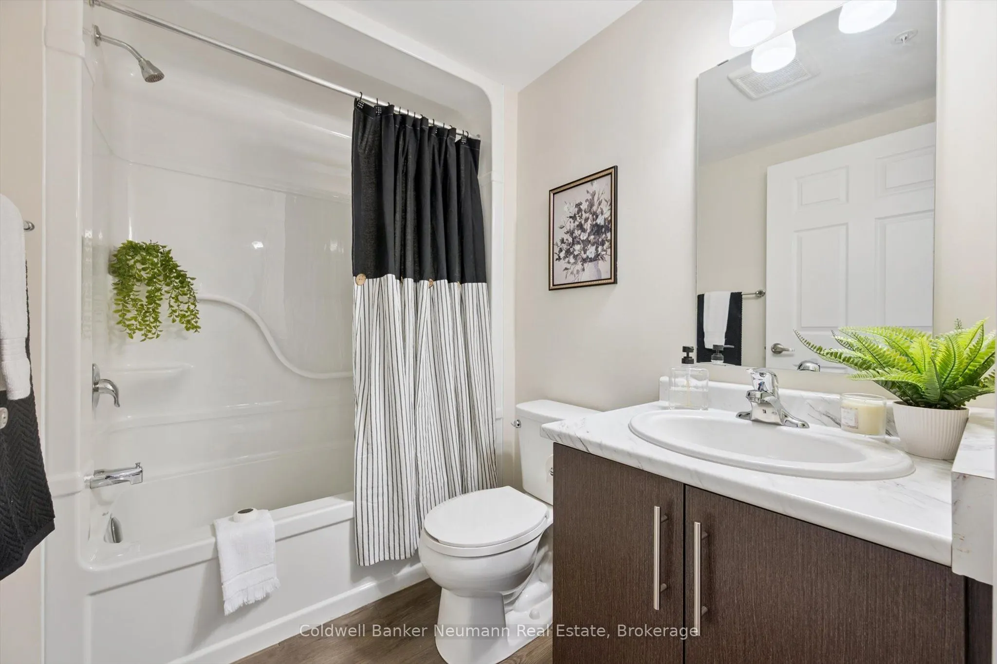 7 Kay Crescent, #212