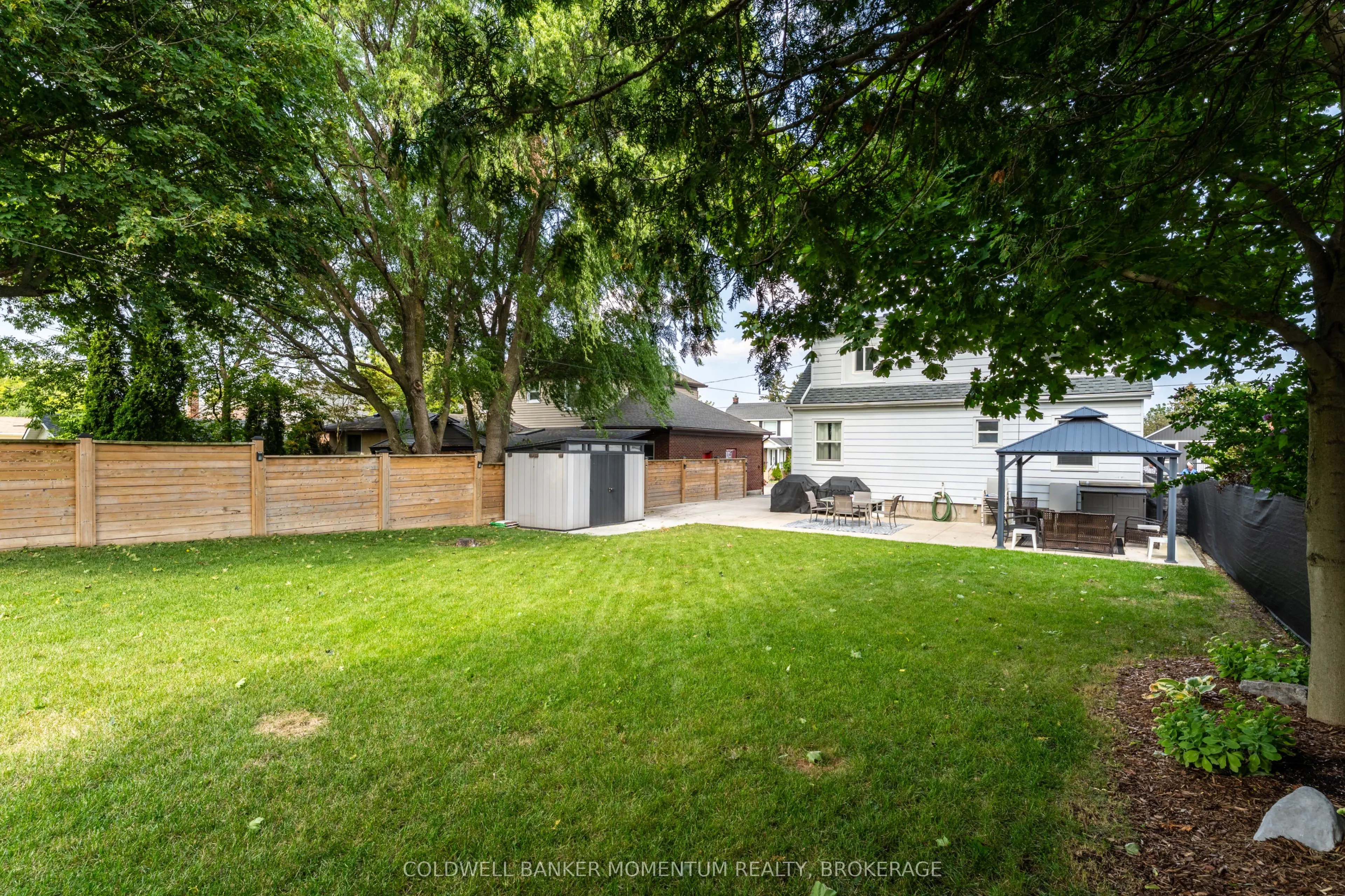 22 Fairburn Avenue