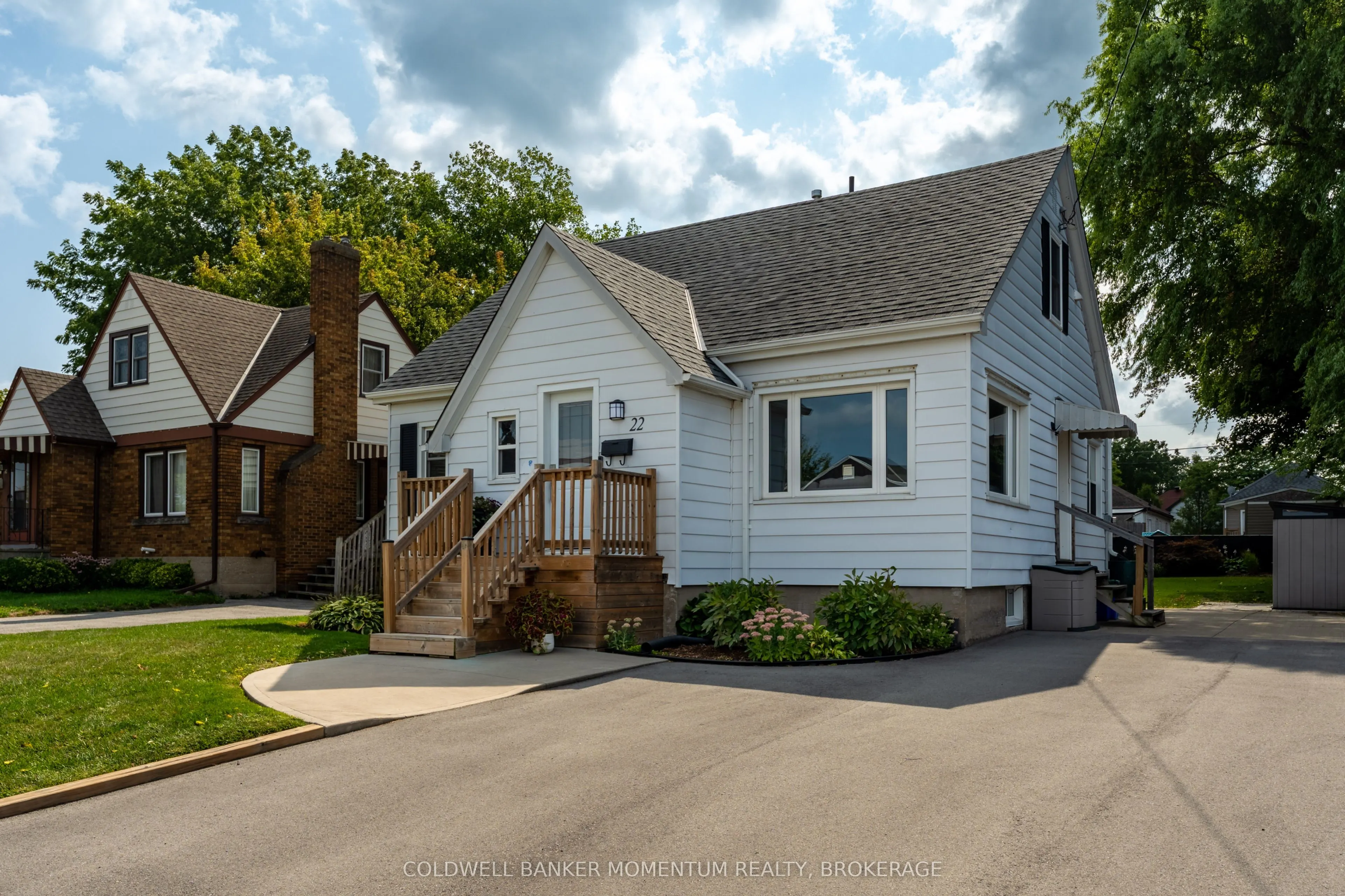22 Fairburn Avenue