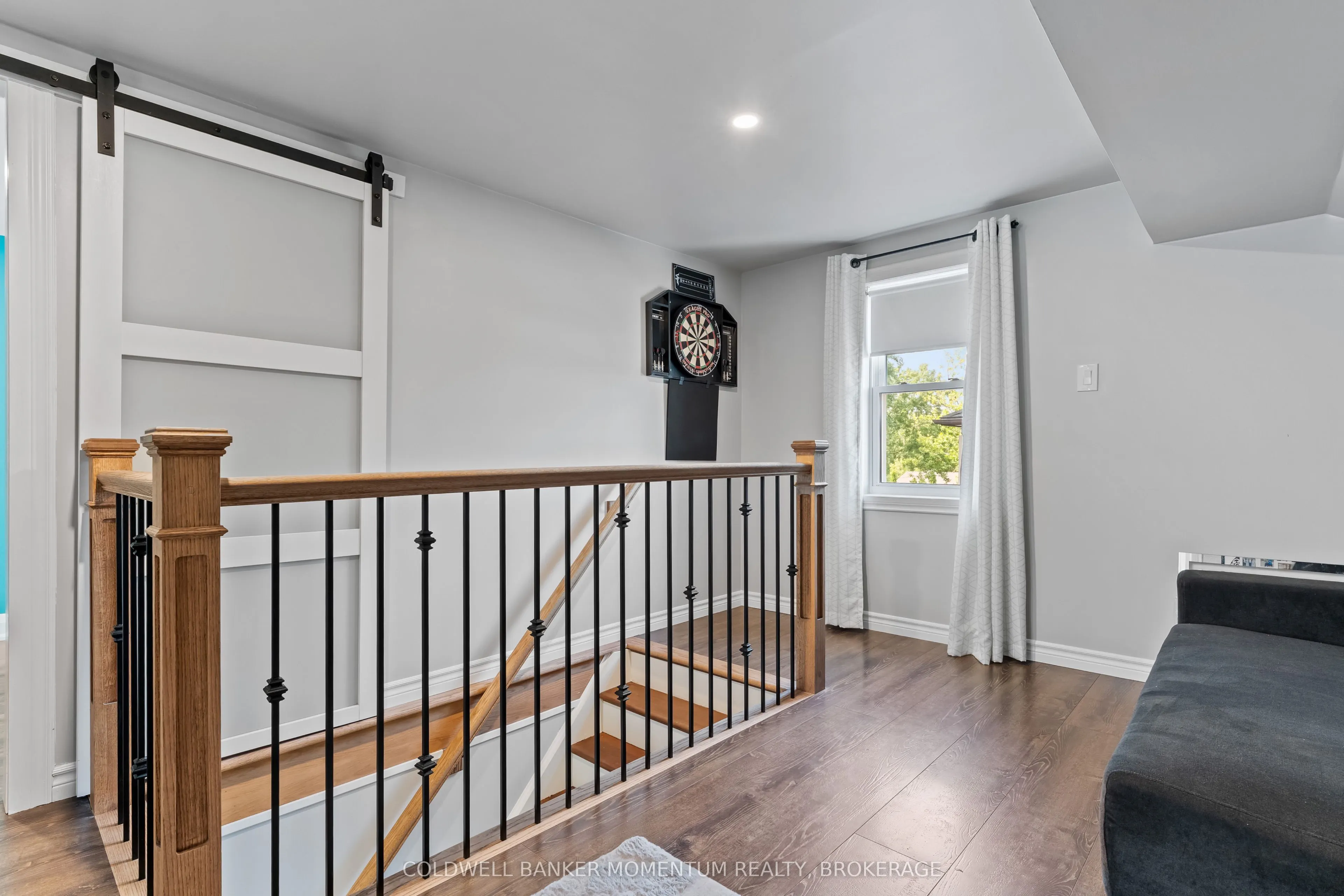 22 Fairburn Avenue