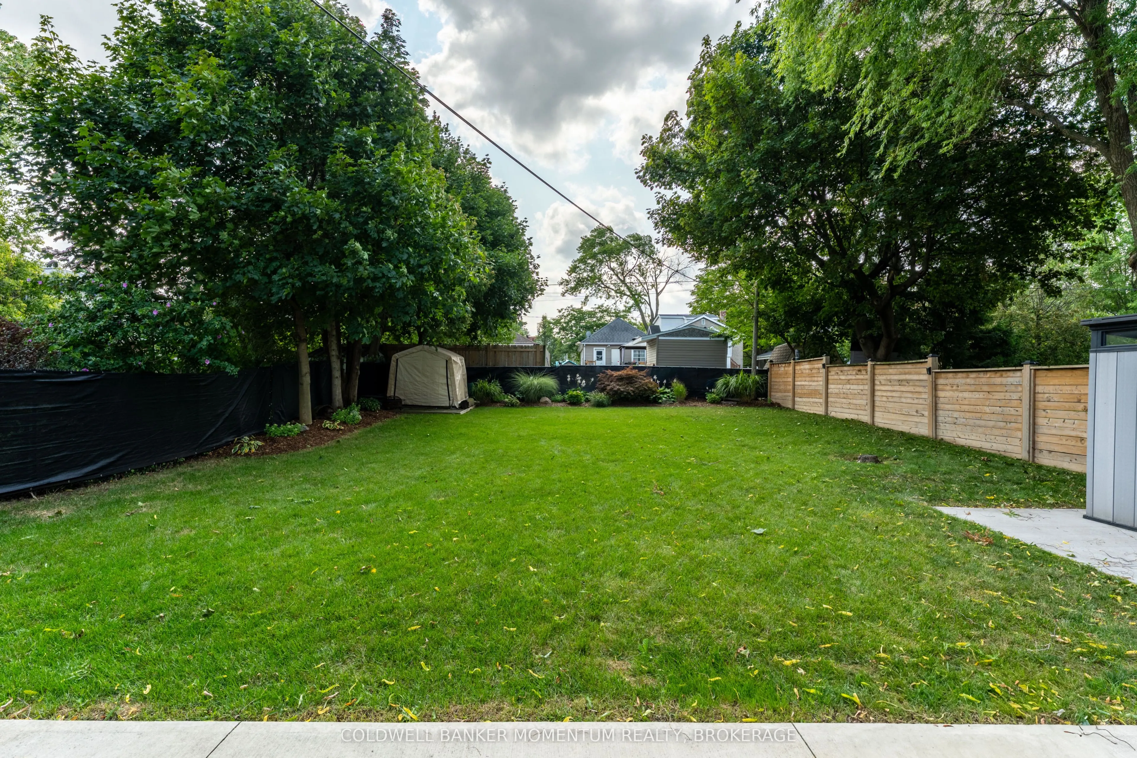22 Fairburn Avenue