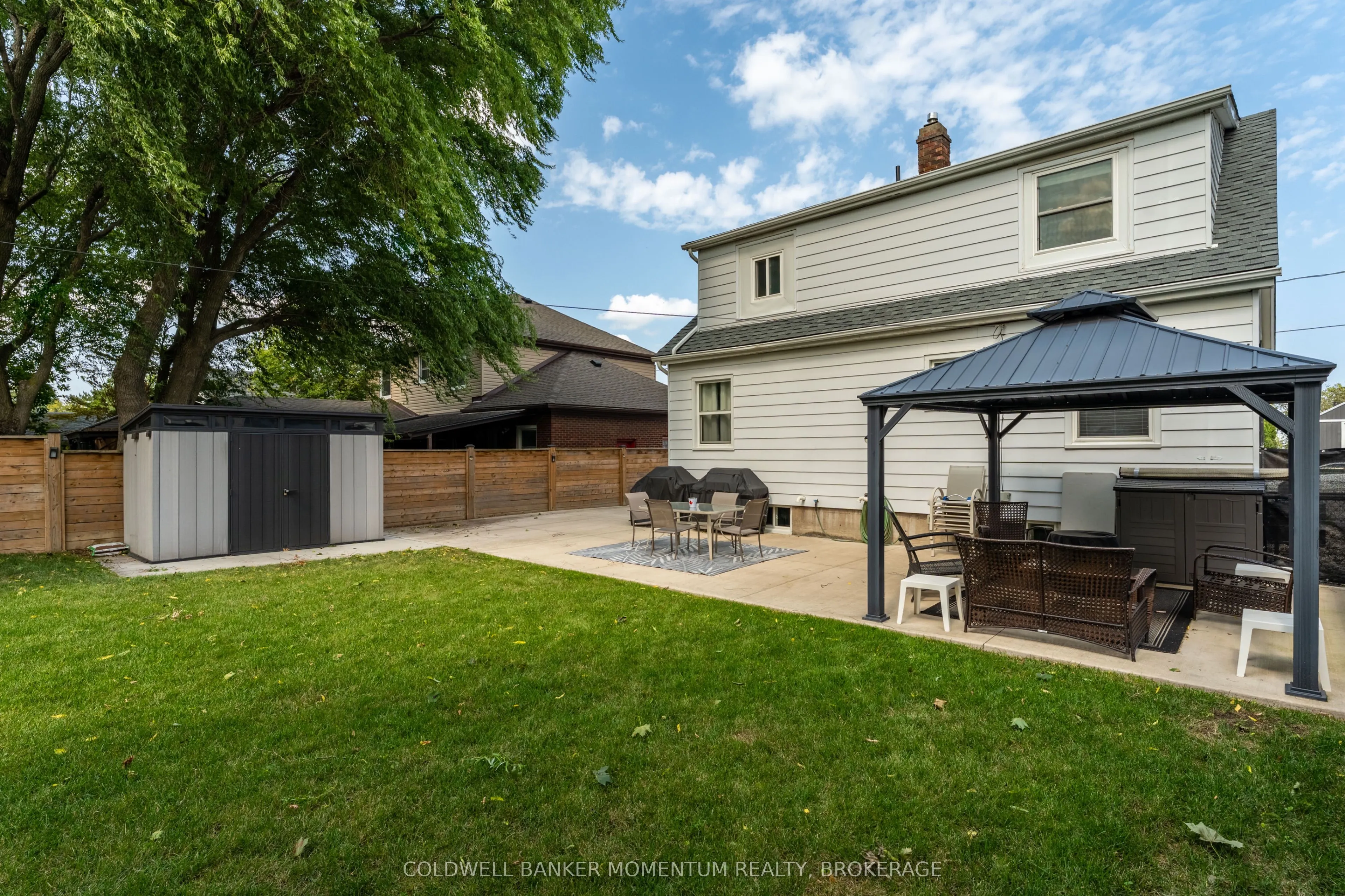22 Fairburn Avenue