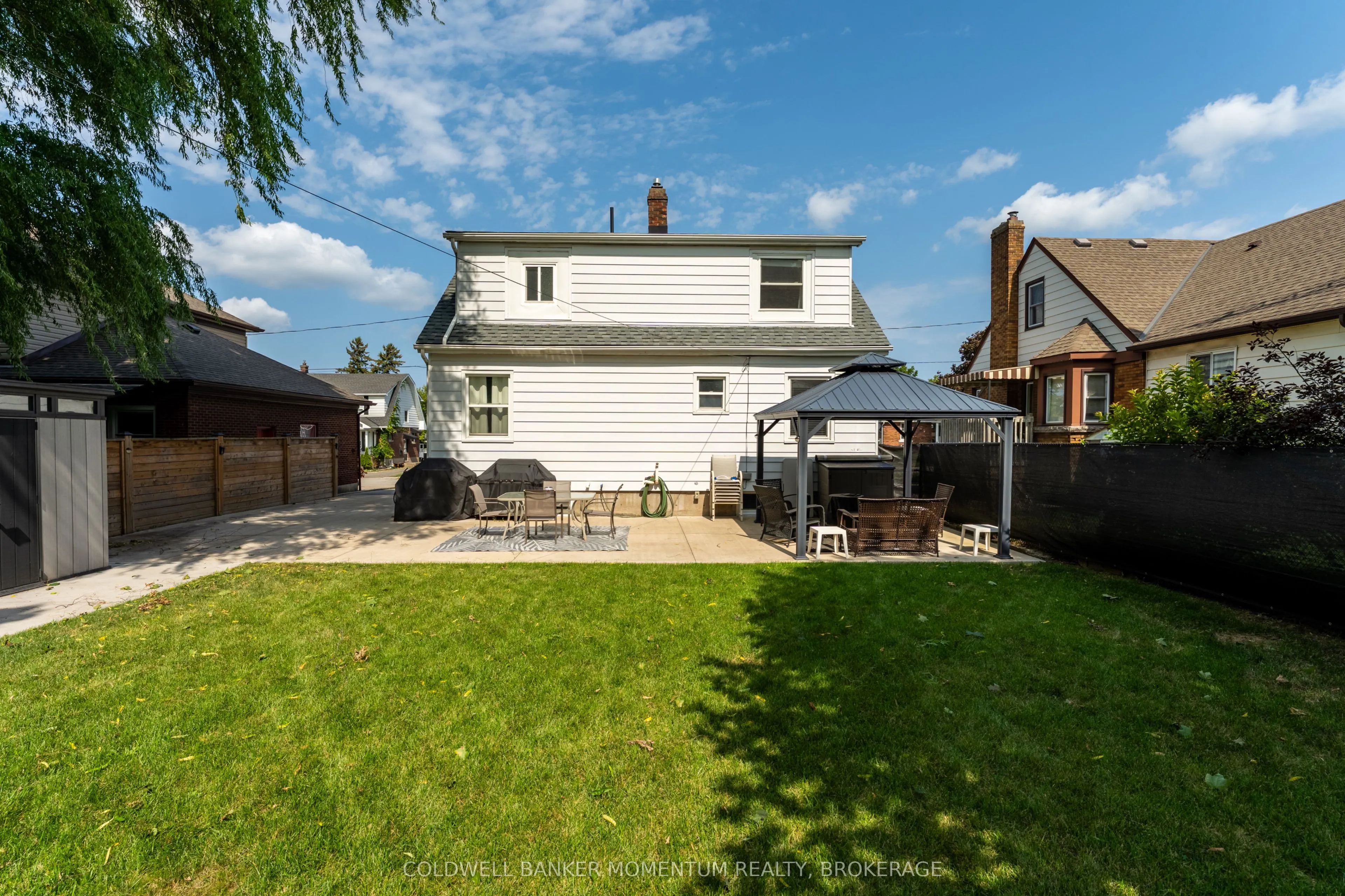 22 Fairburn Avenue