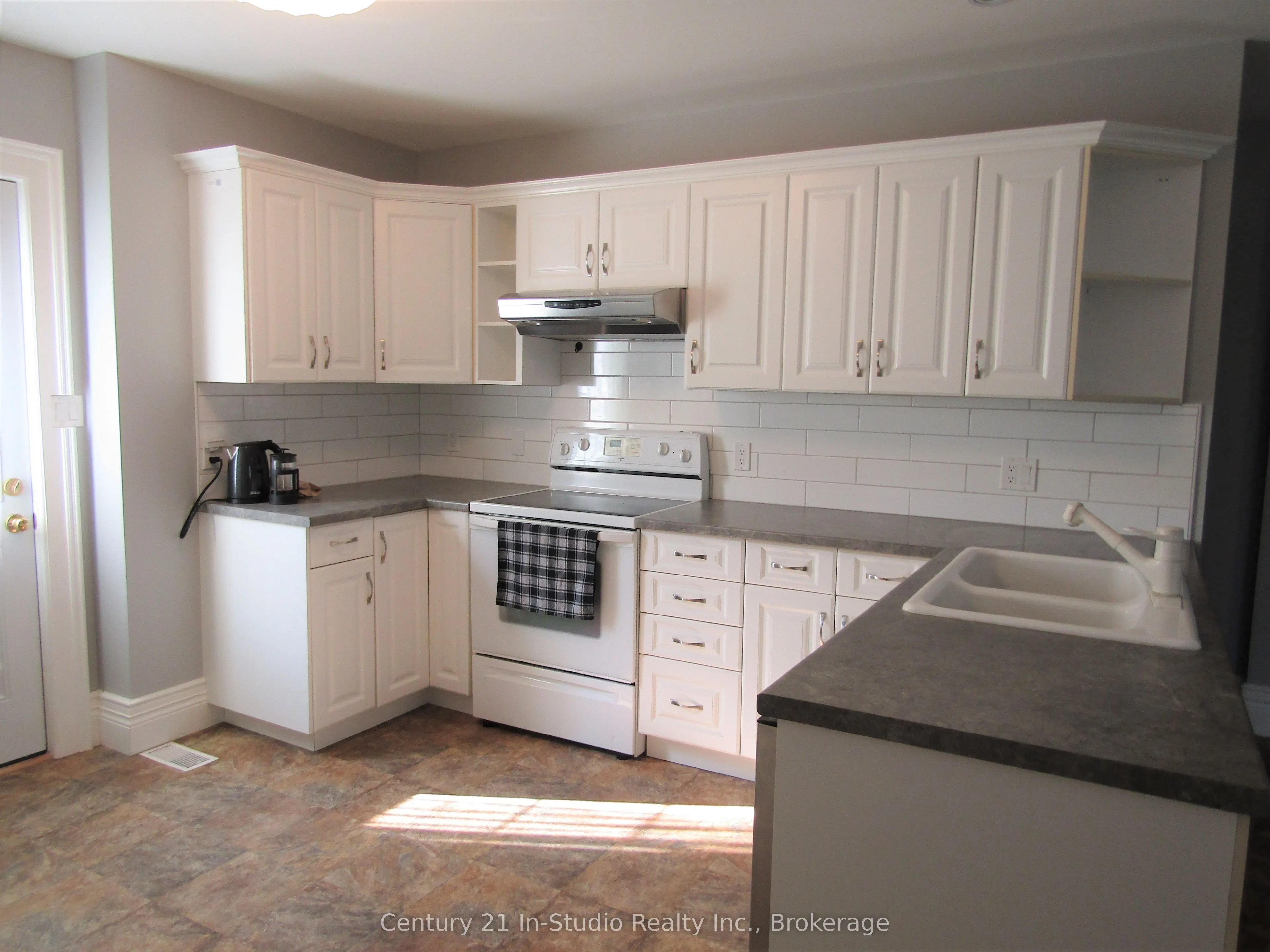 316 Centre Street, #B
