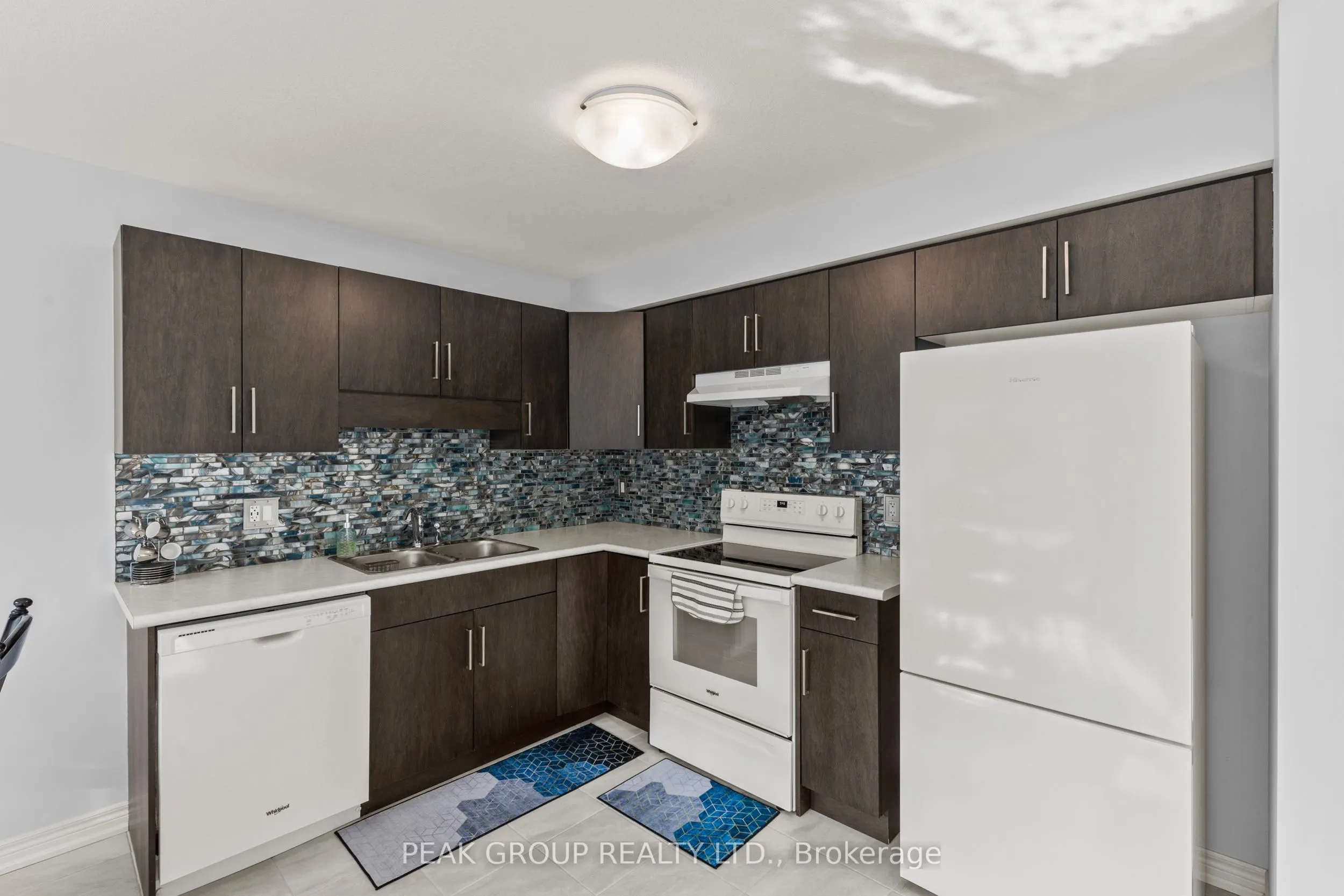 7945 Oldfield Road, #13