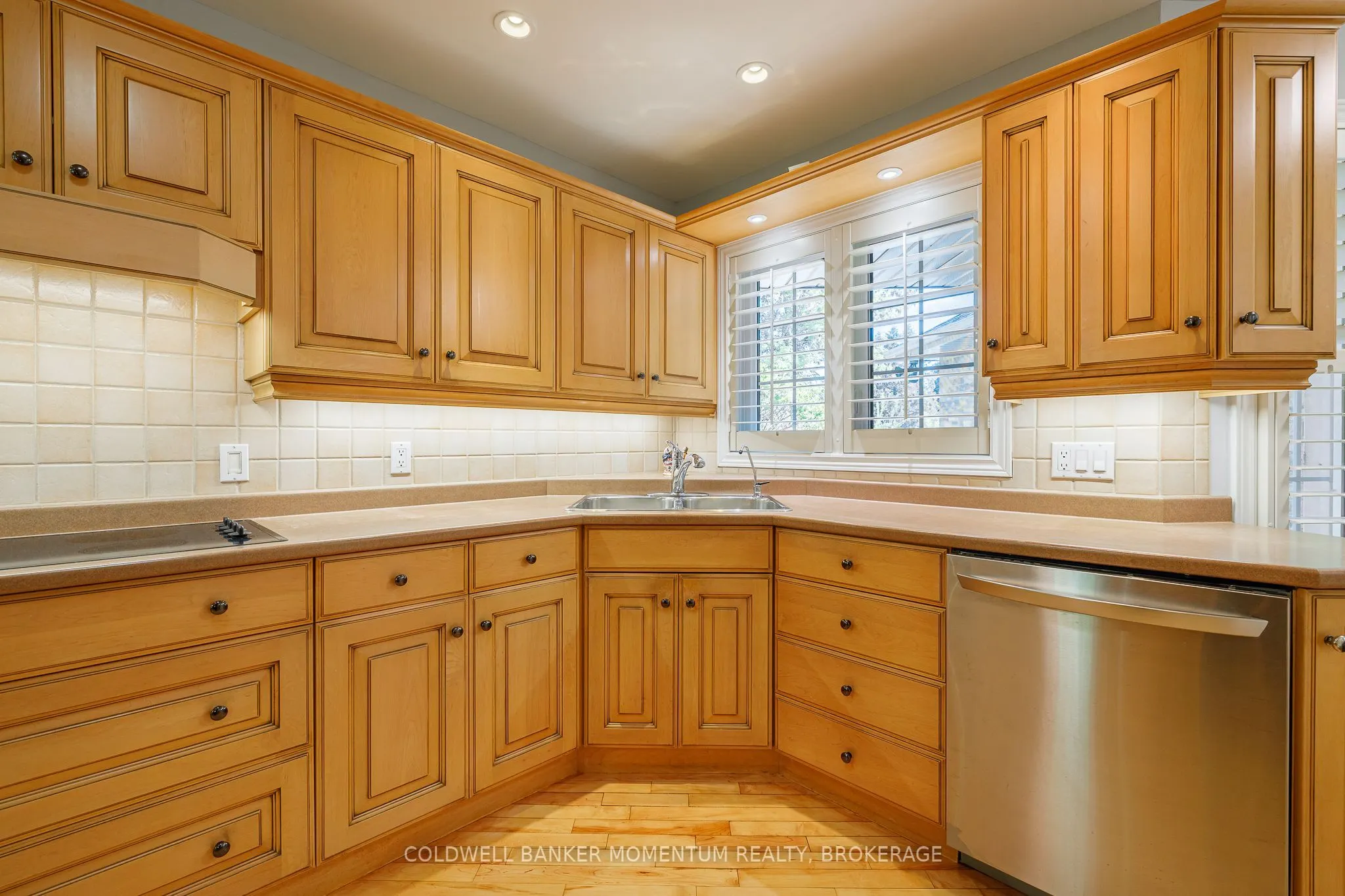1439 NIAGARA STONE Road, #9