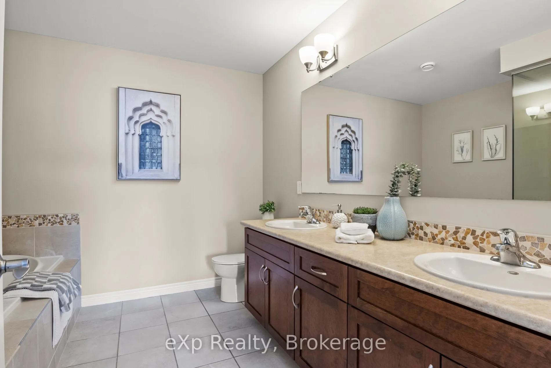 74A Cardigan Street, #22