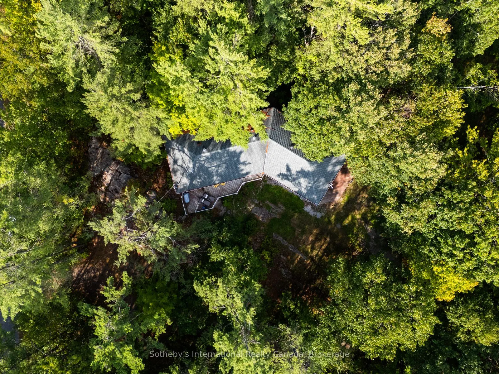 1060 North Kahshe Lake Road