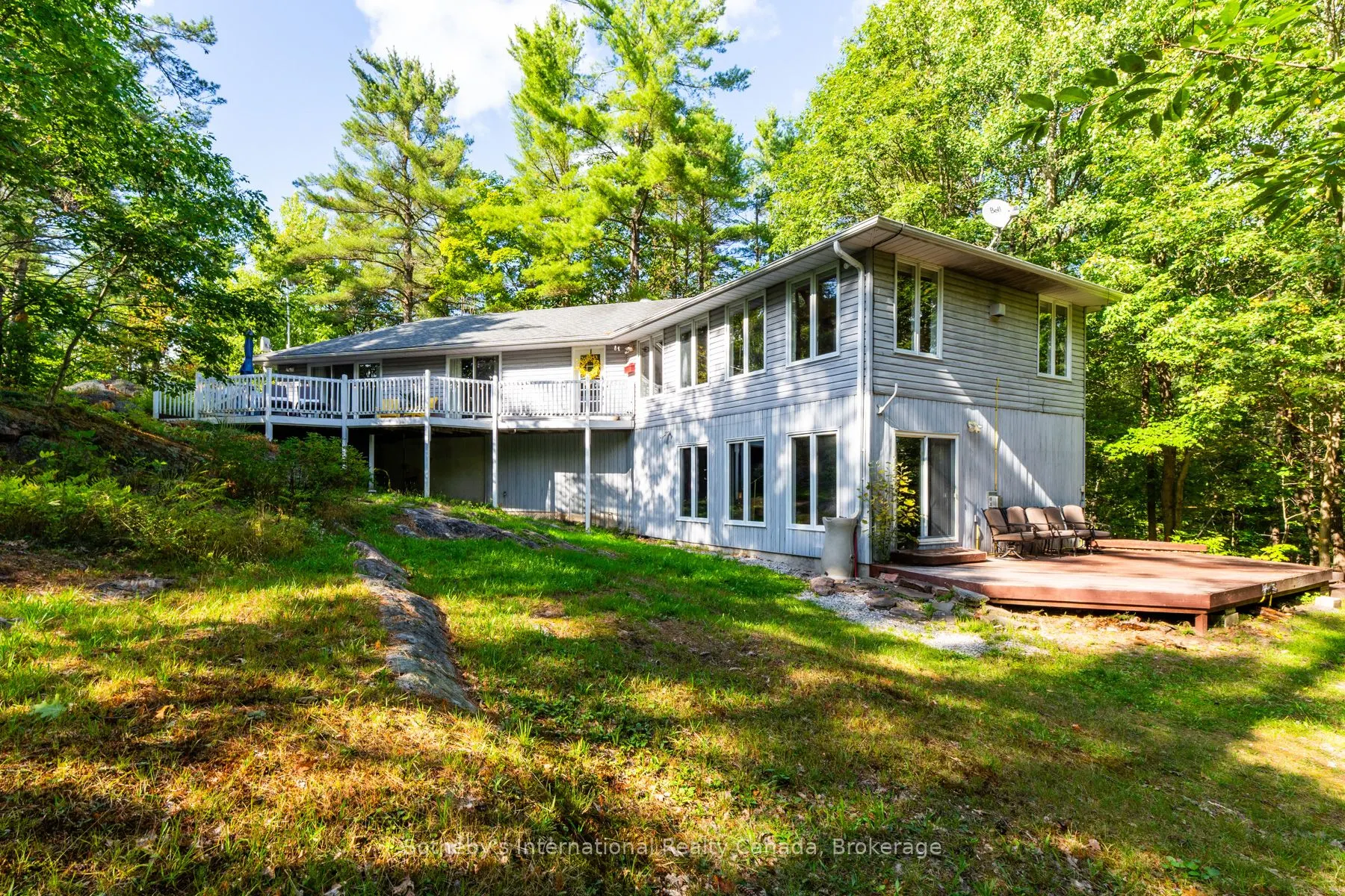 1060 North Kahshe Lake Road
