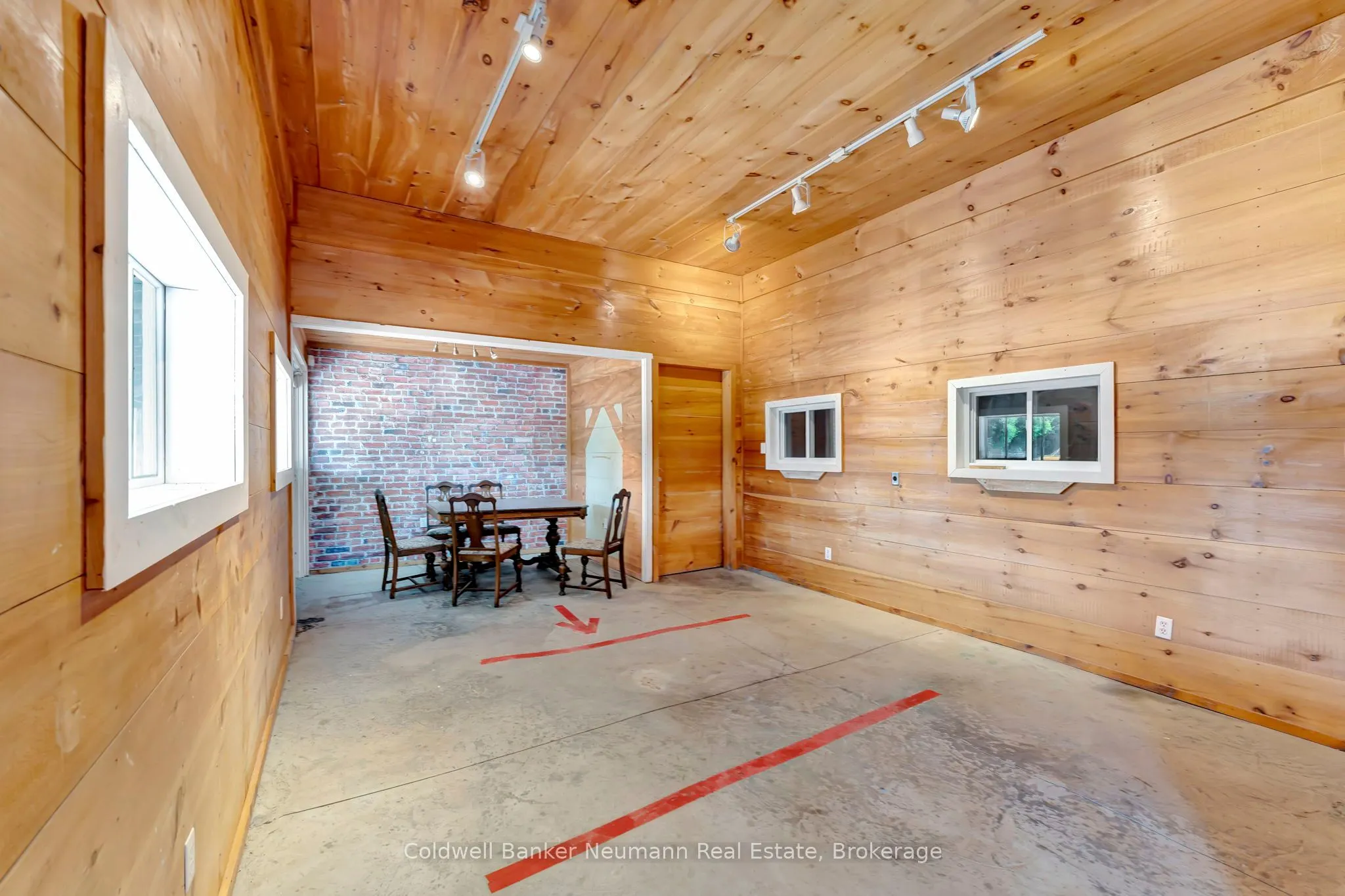 573 Parkside Drive