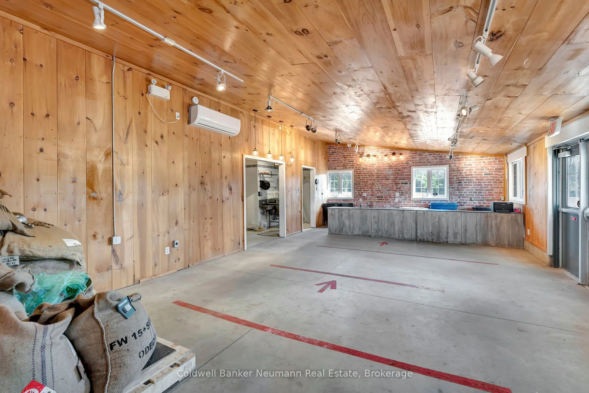 573 Parkside Drive