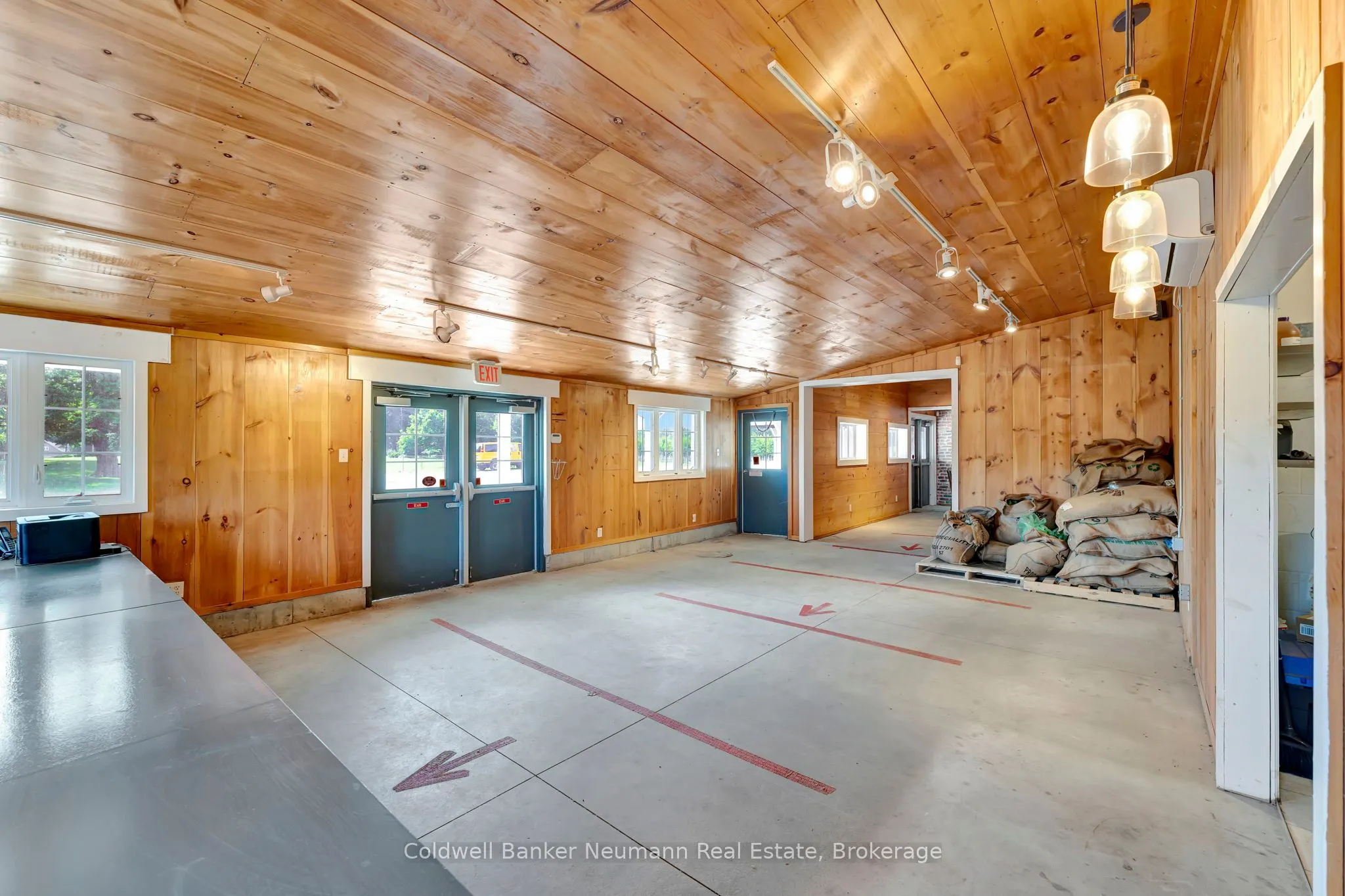 573 Parkside Drive