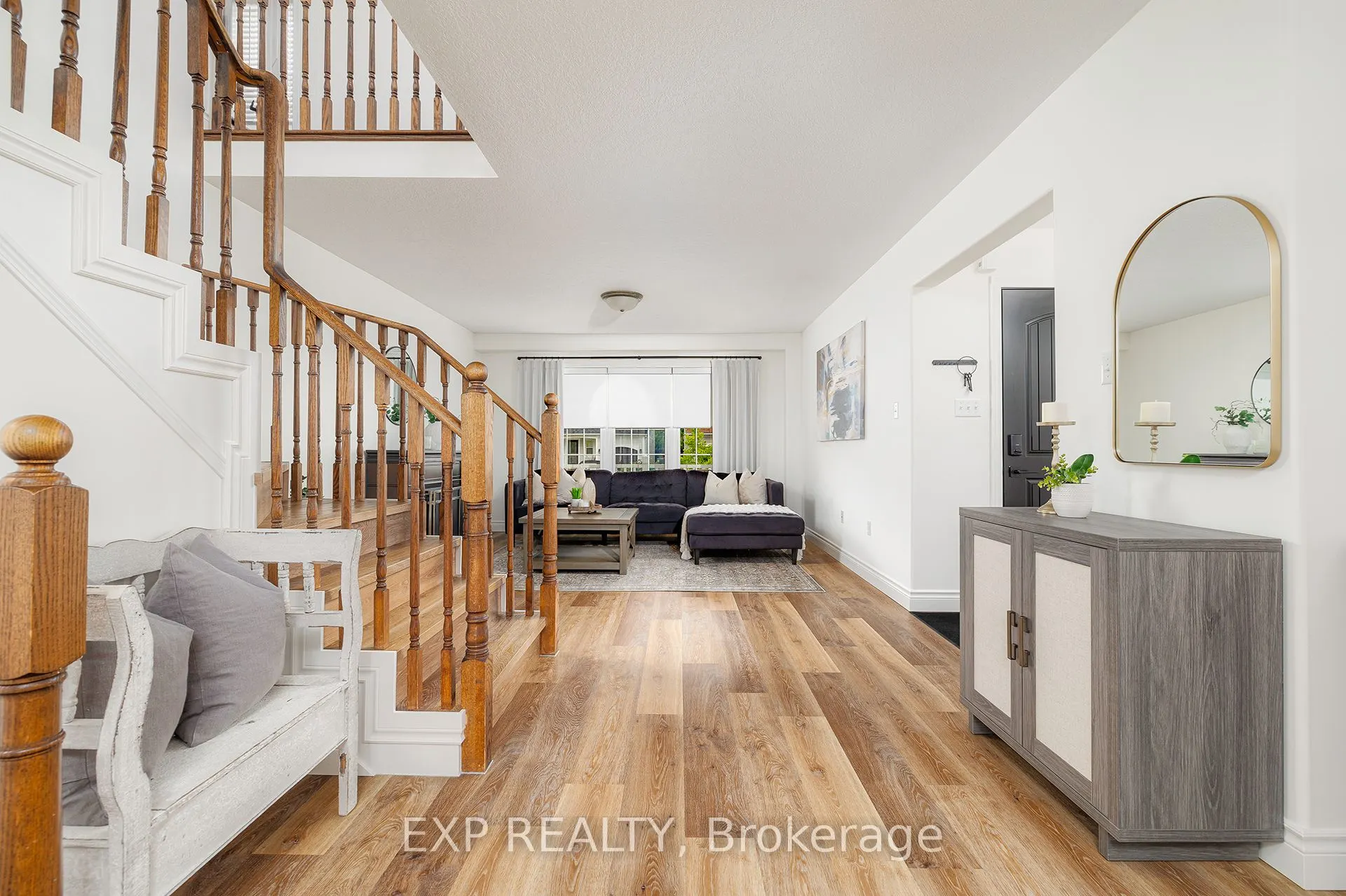 35 Hollinrake Avenue