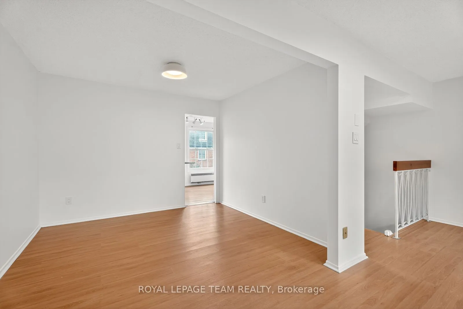 9 Moorside Private, #30