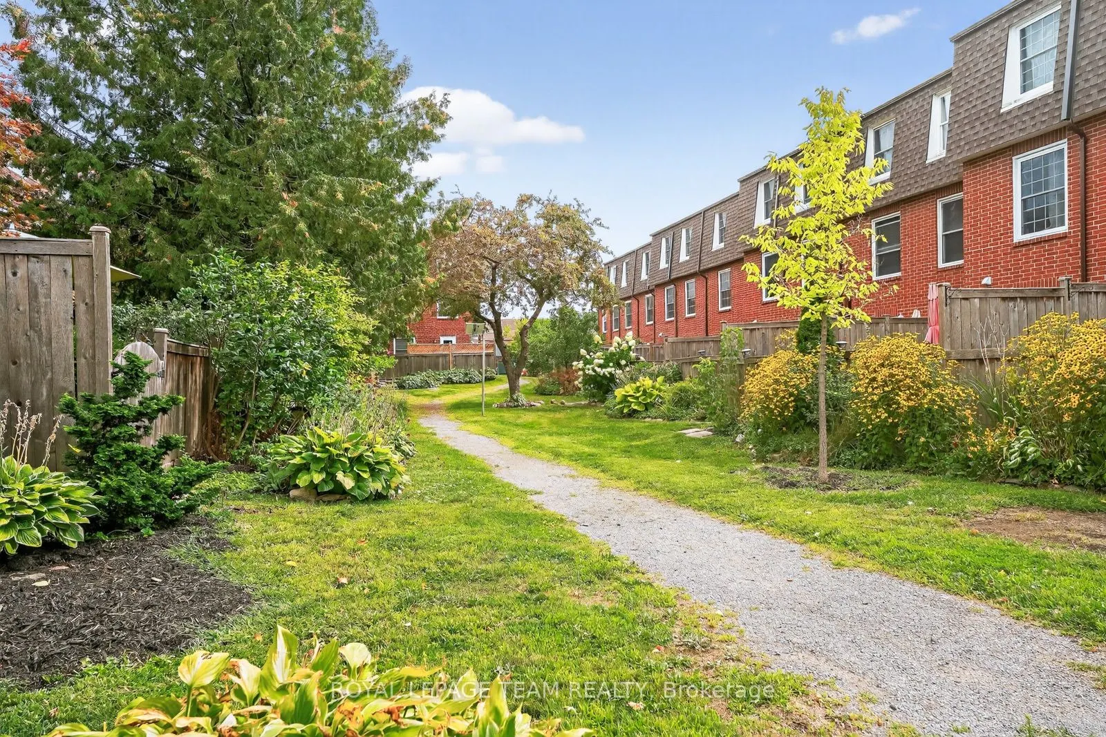 9 Moorside Private, #30
