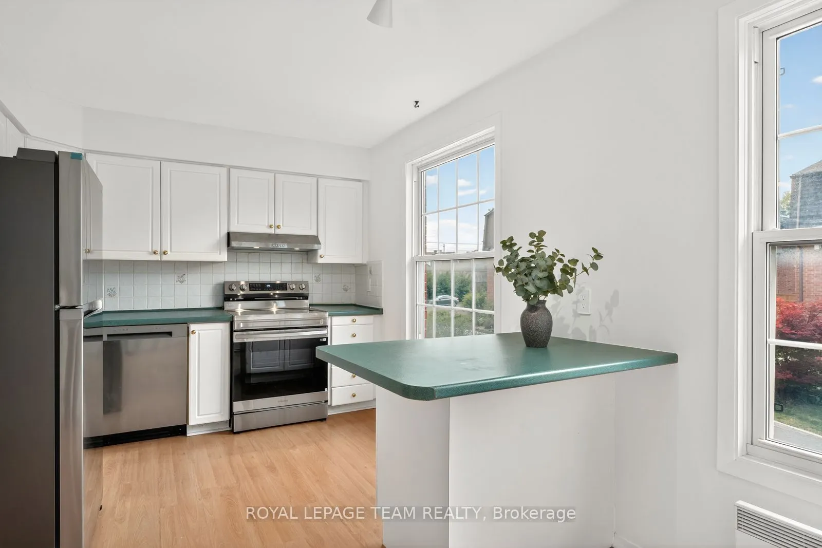 9 Moorside Private, #30