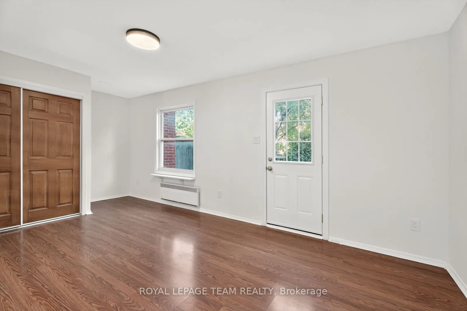 9 Moorside Private, #30