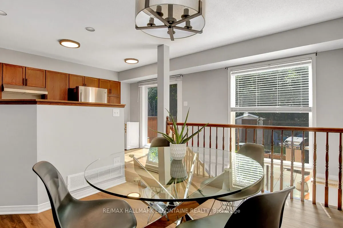 446 Lawler Crescent