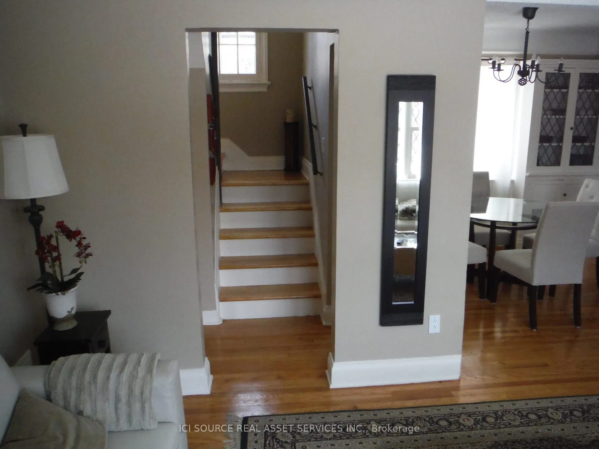 40 Marlowe Crescent