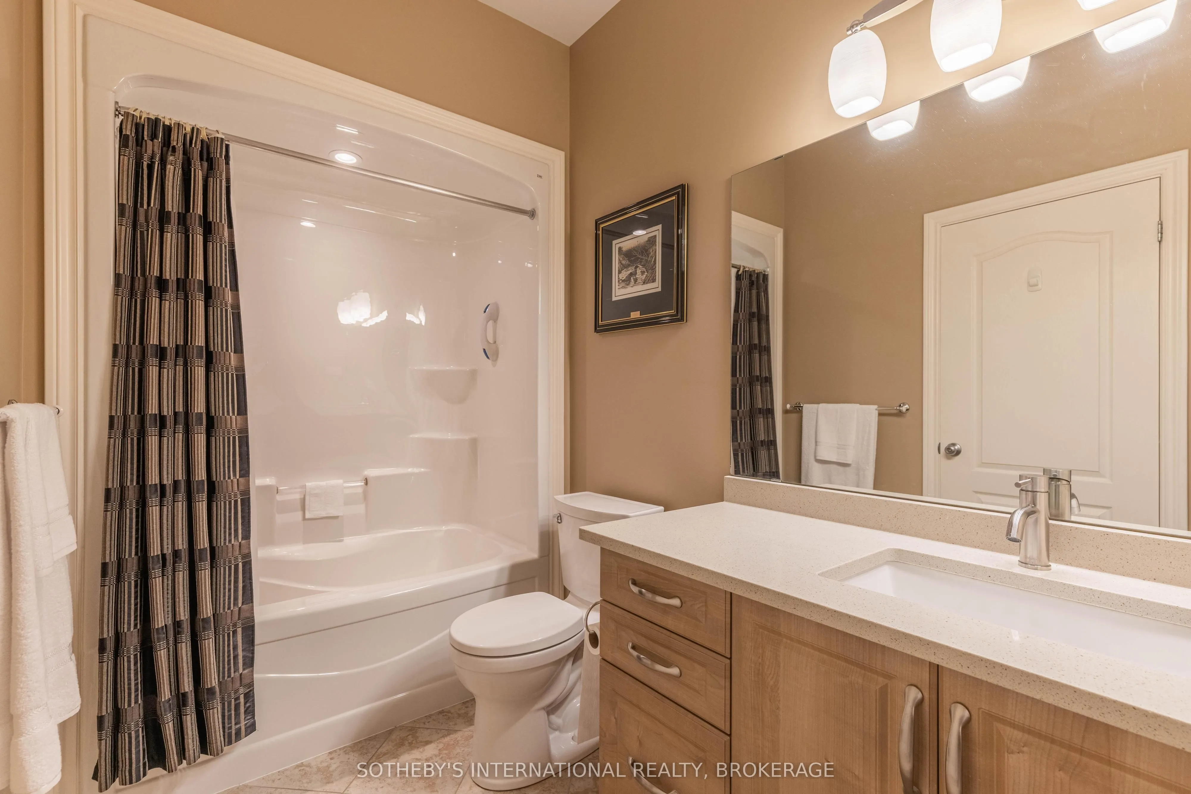 6334 Desanka Avenue, #24