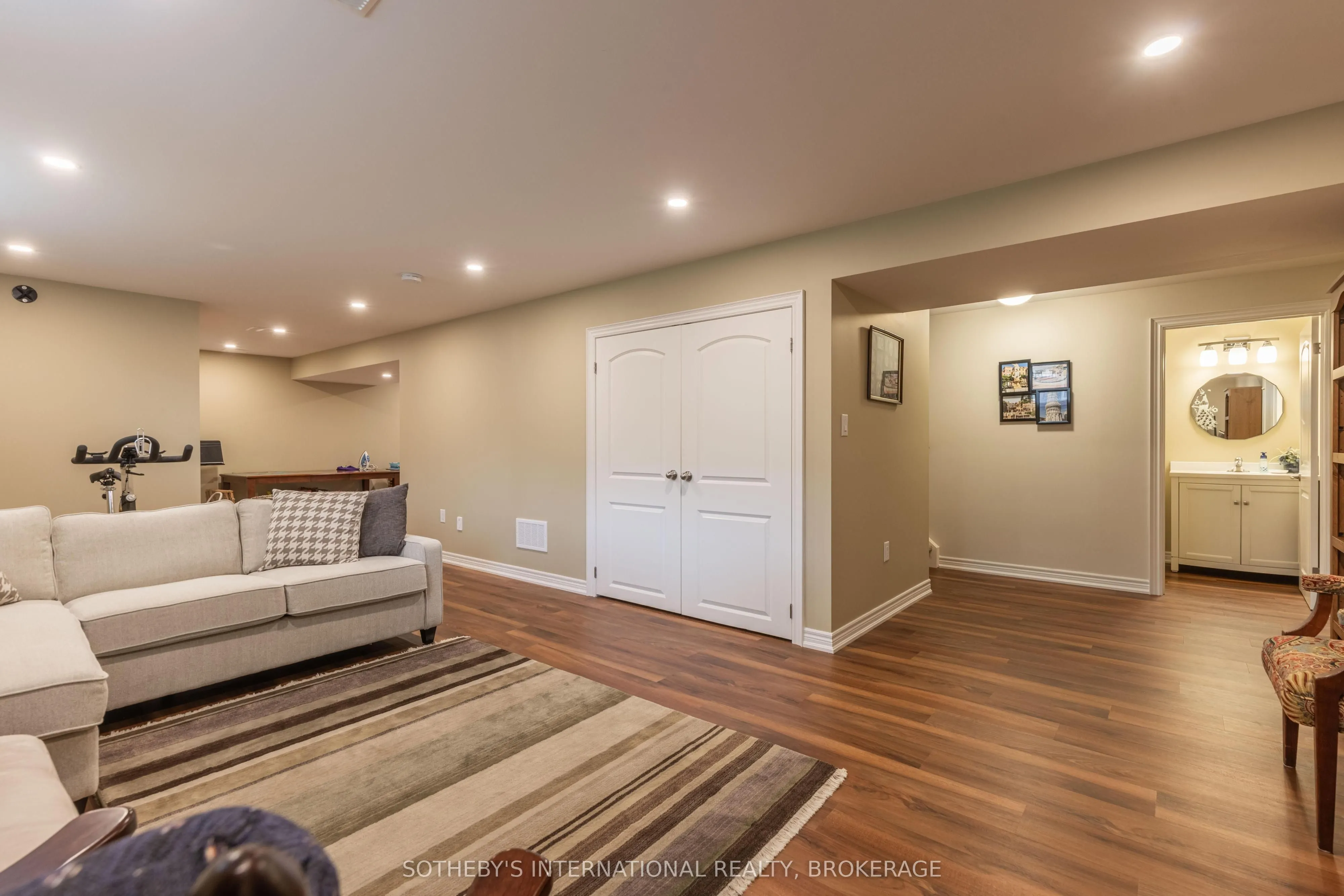 6334 Desanka Avenue, #24