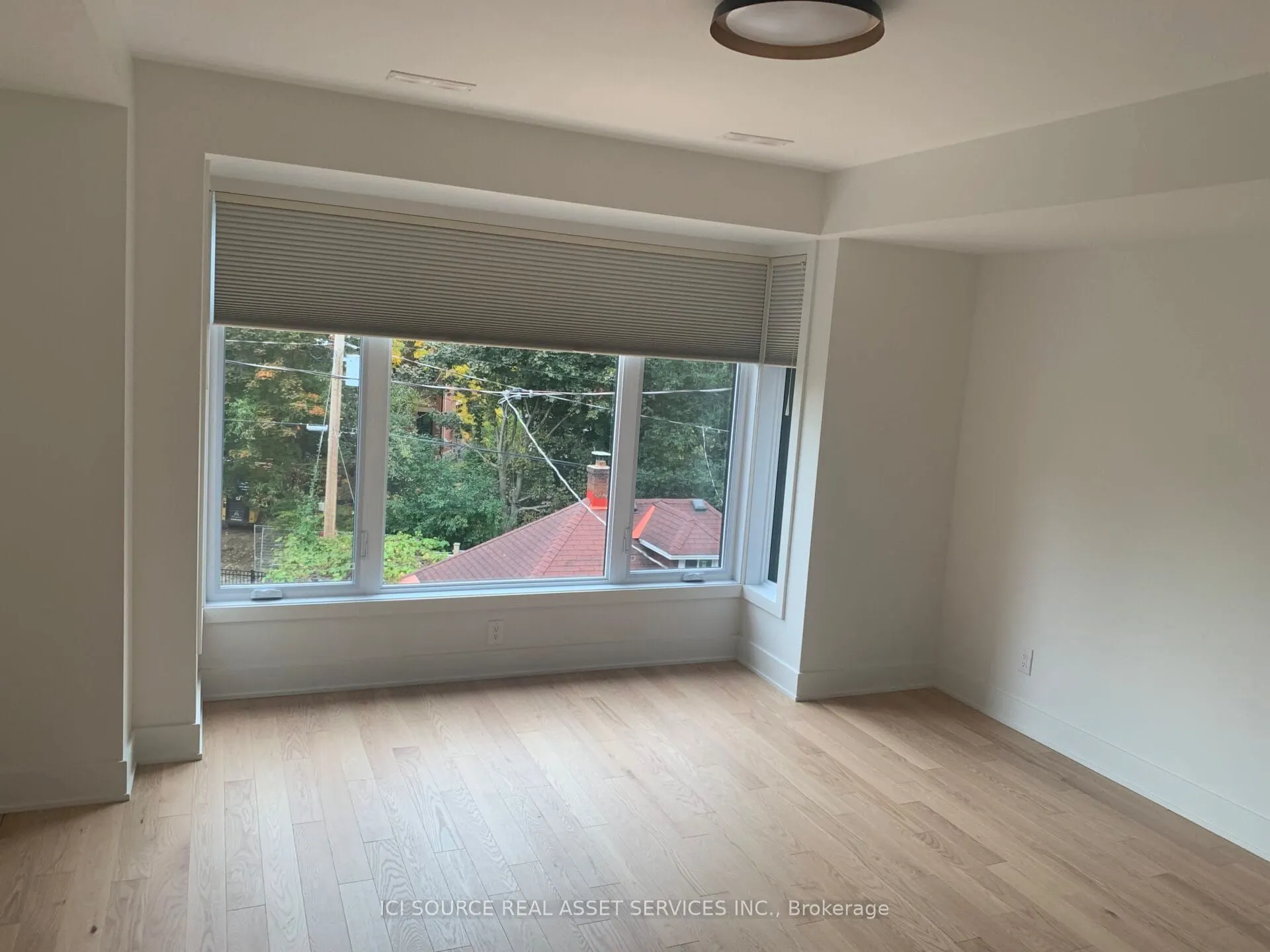 9B Fairbairn Street