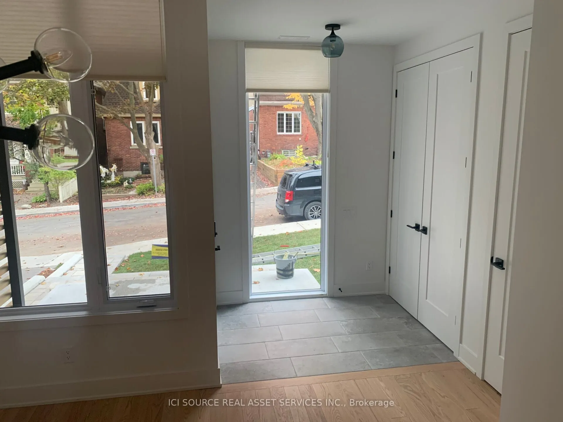 9B Fairbairn Street