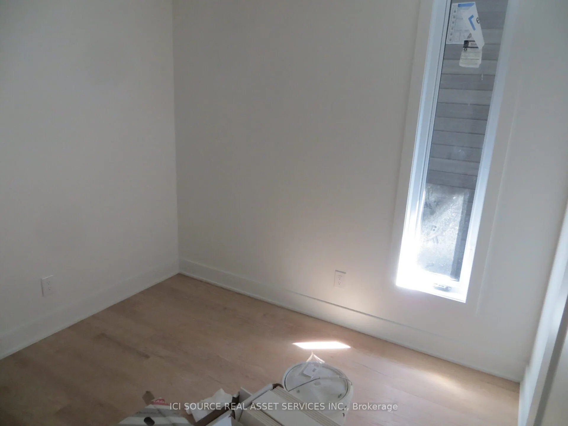 9B Fairbairn Street