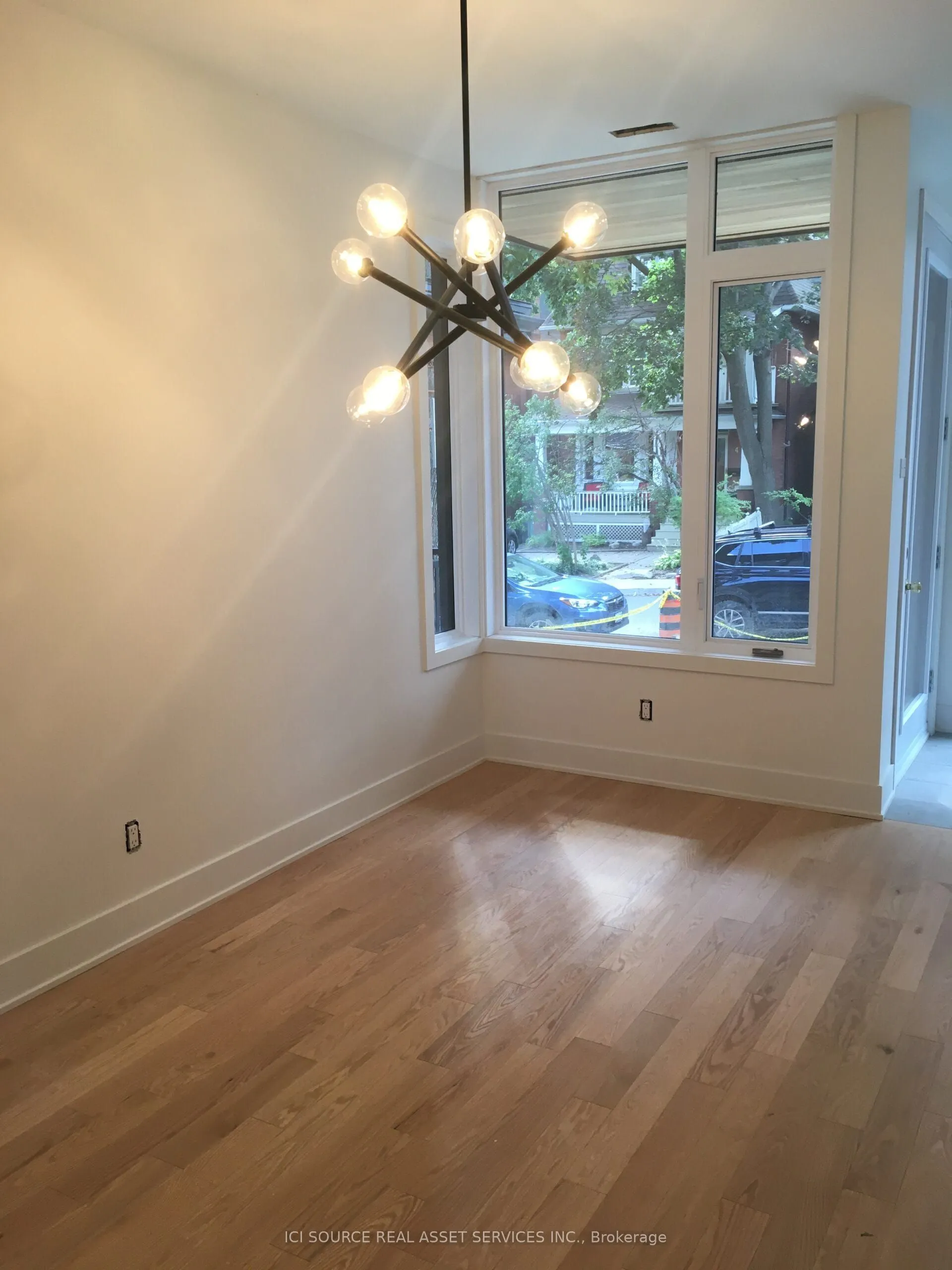 9B Fairbairn Street