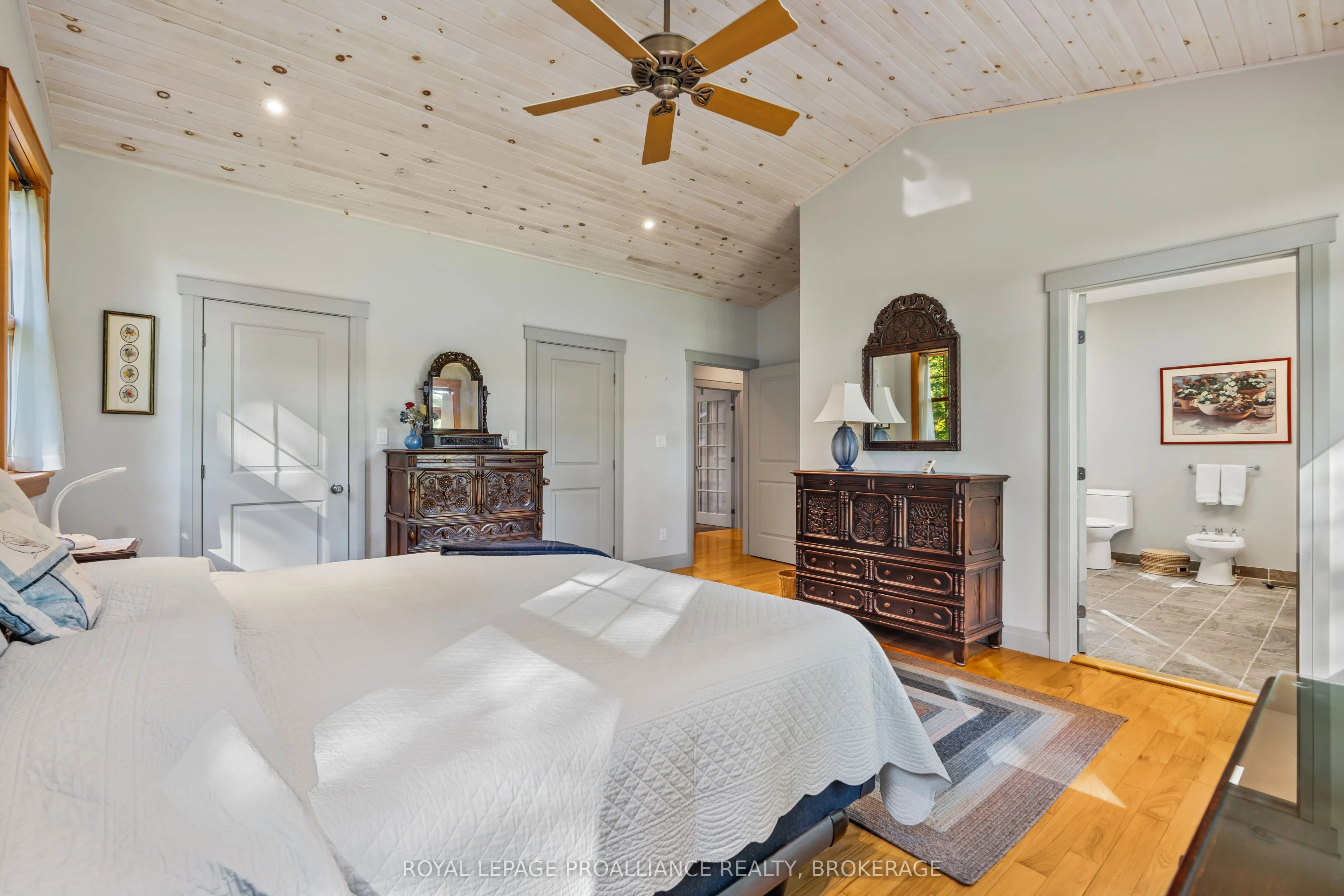 216 Tumbledown Road