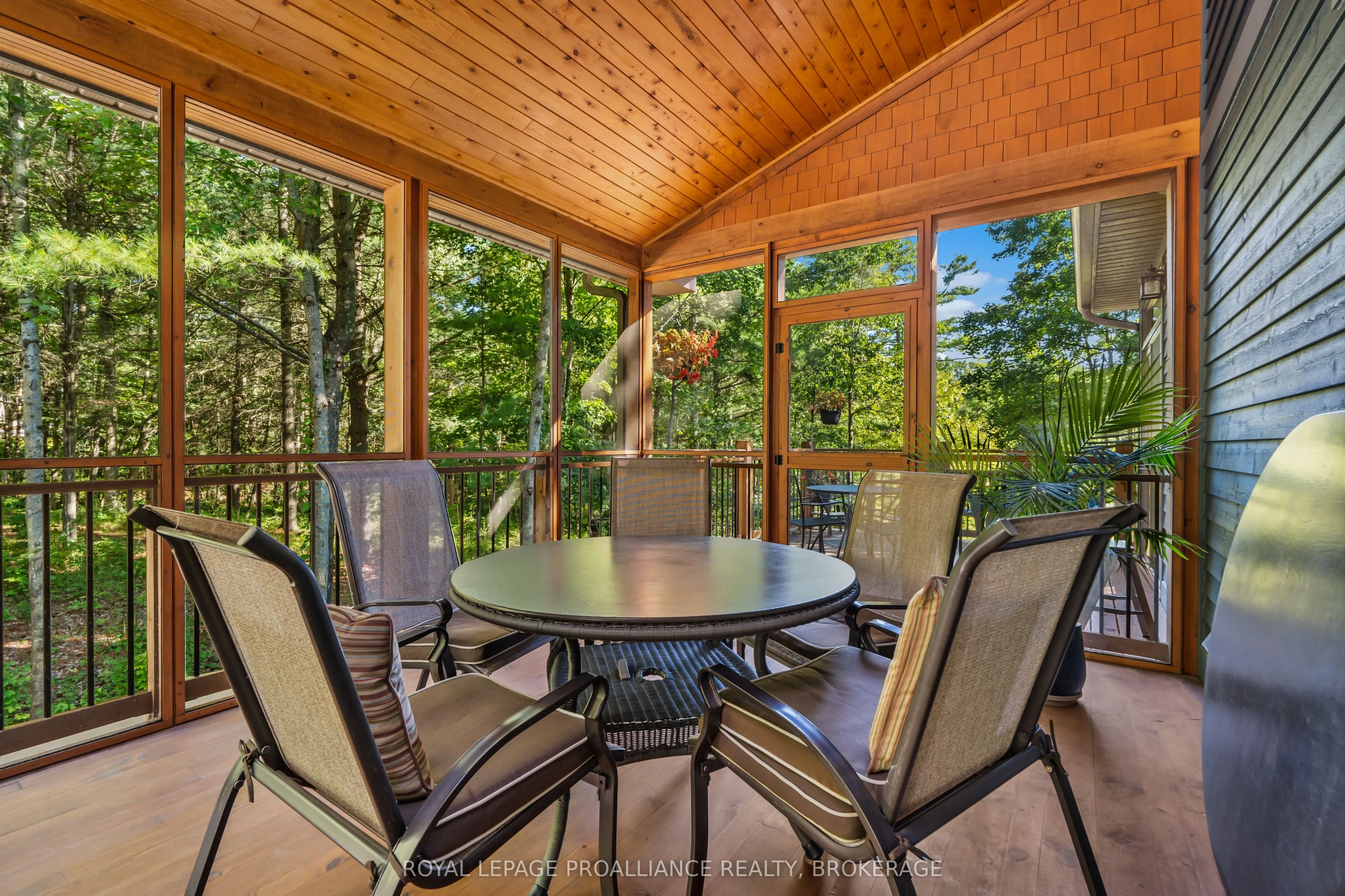 216 Tumbledown Road