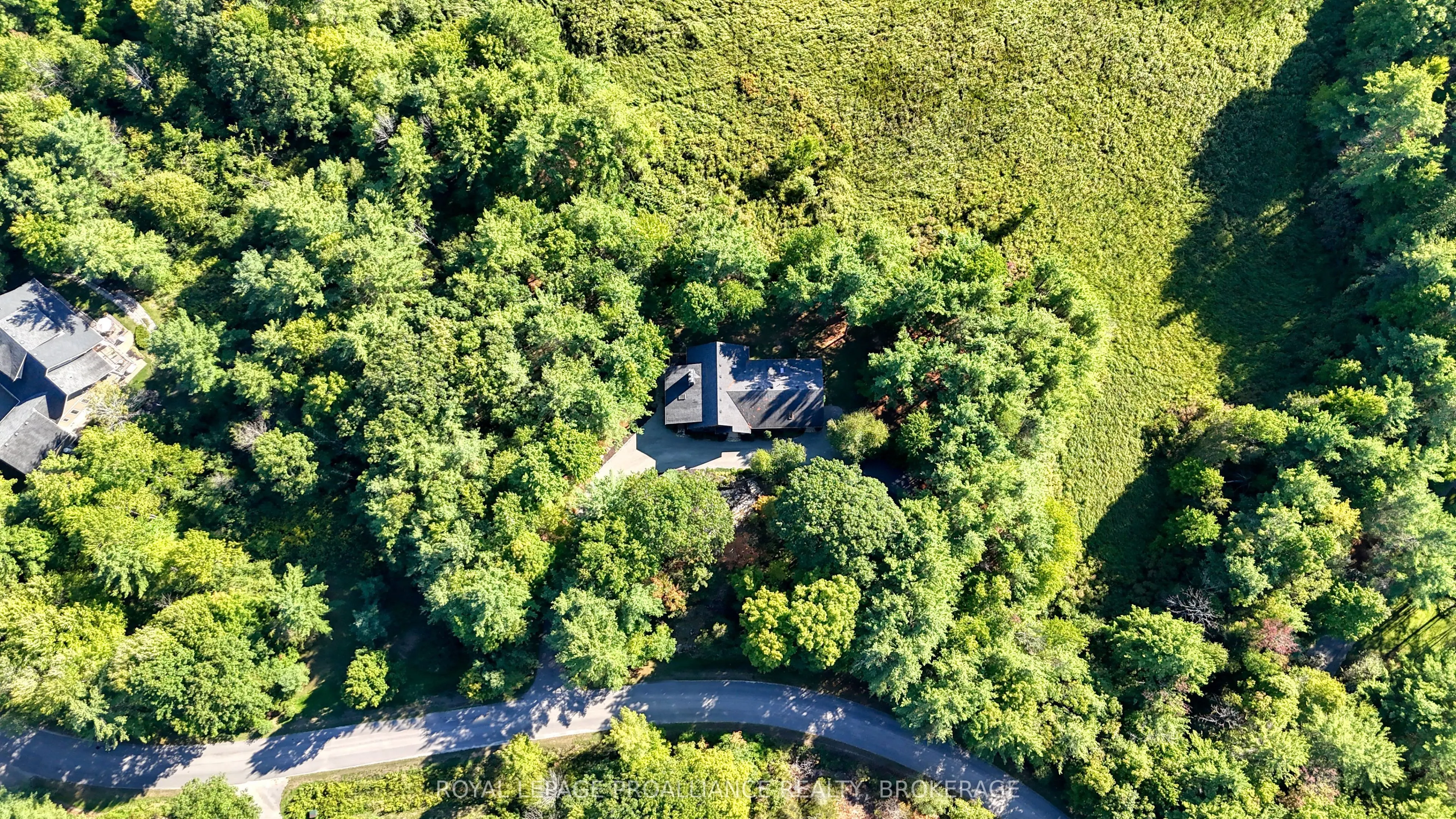 216 Tumbledown Road