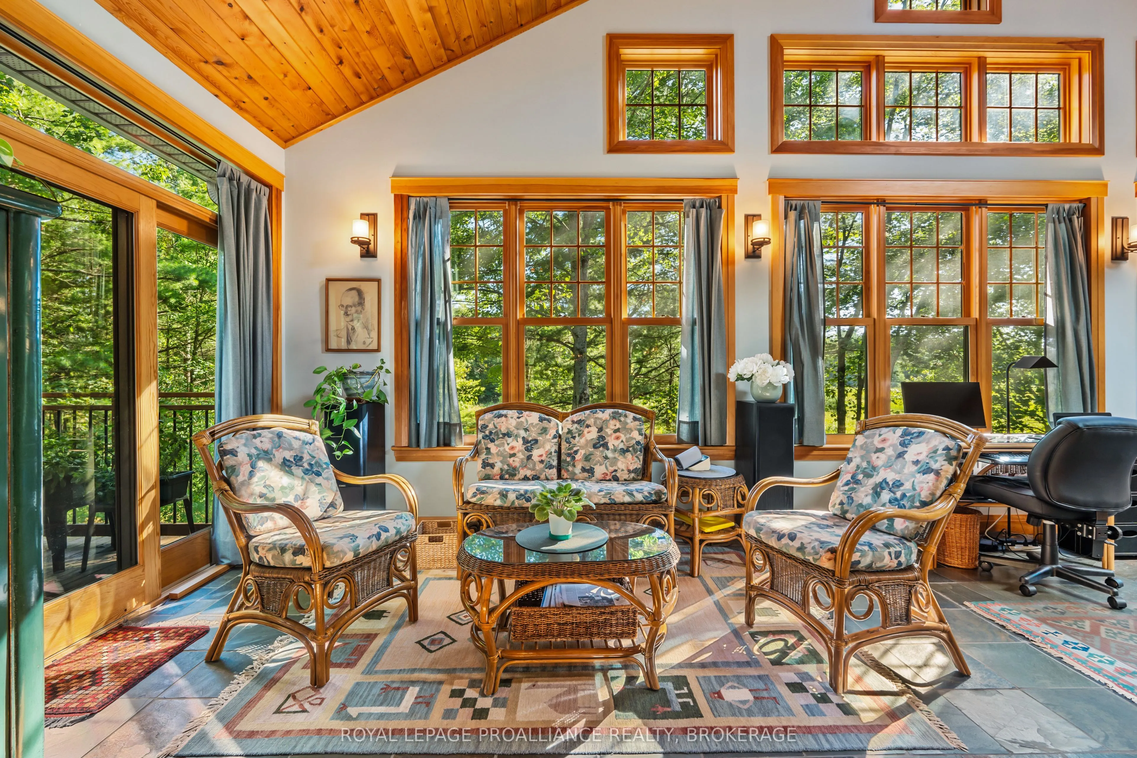 216 Tumbledown Road