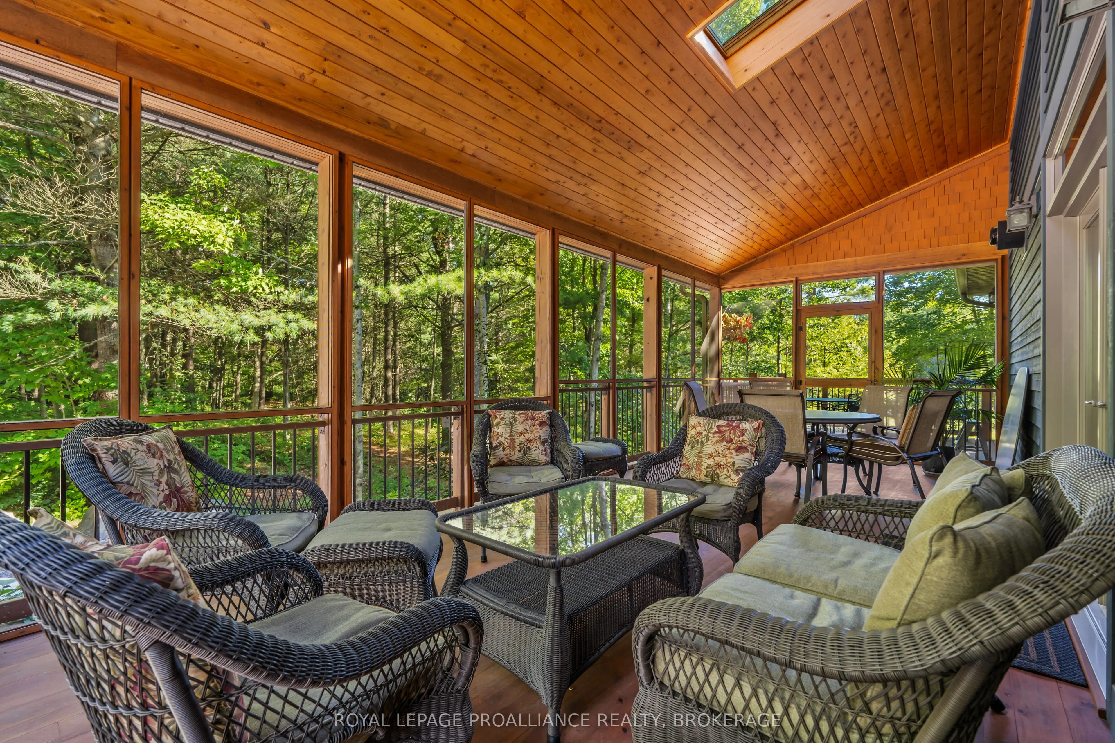 216 Tumbledown Road