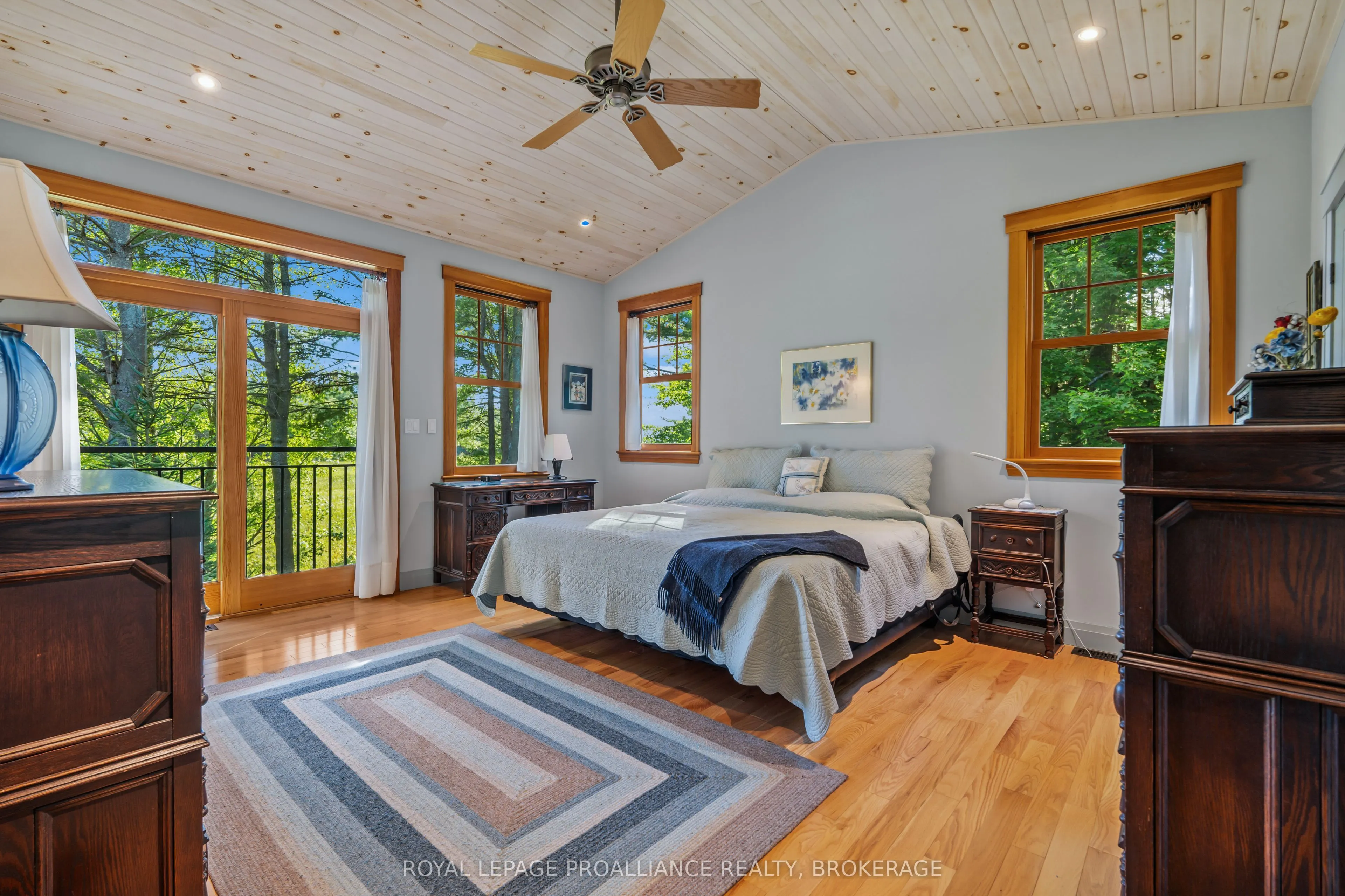 216 Tumbledown Road