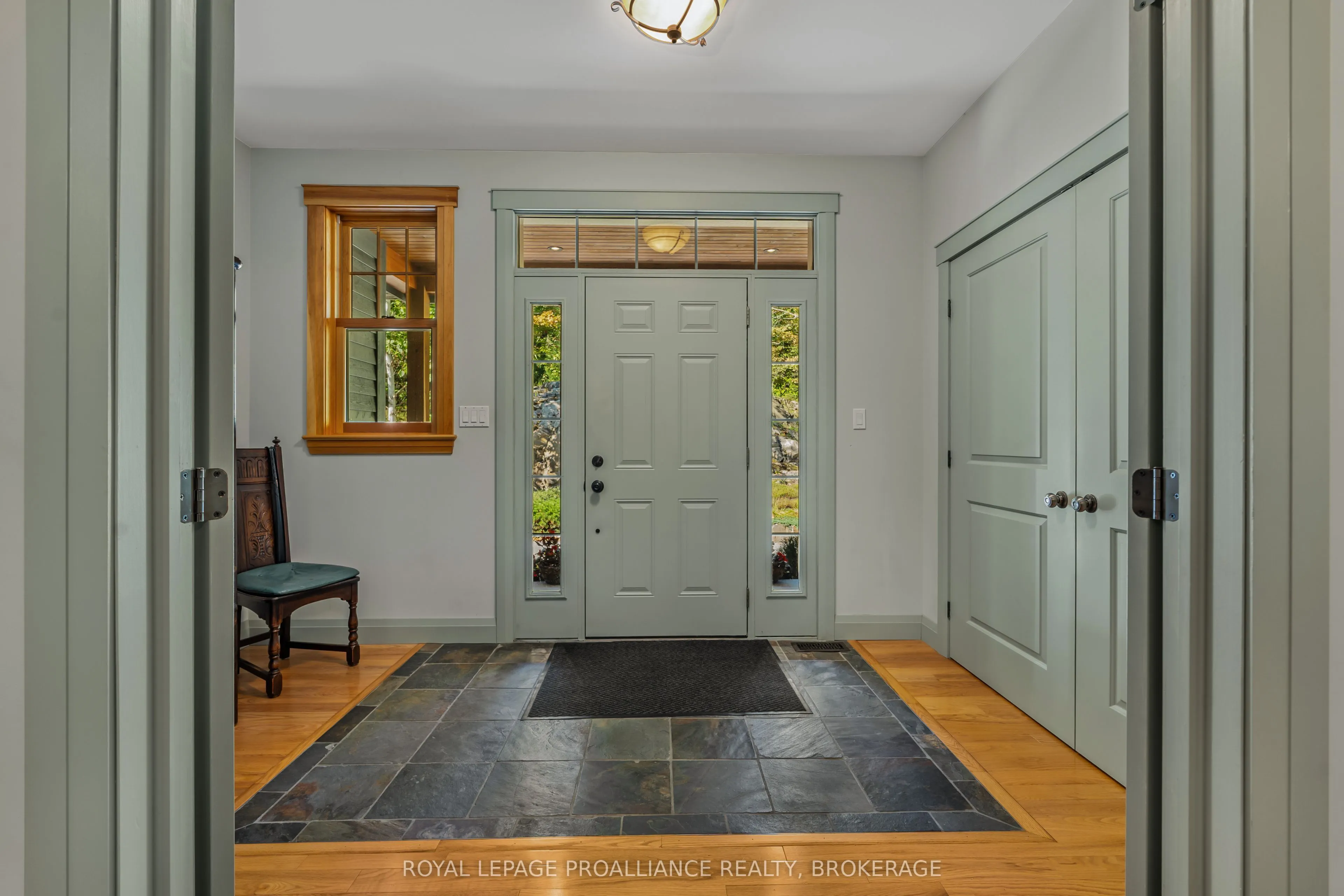 216 Tumbledown Road