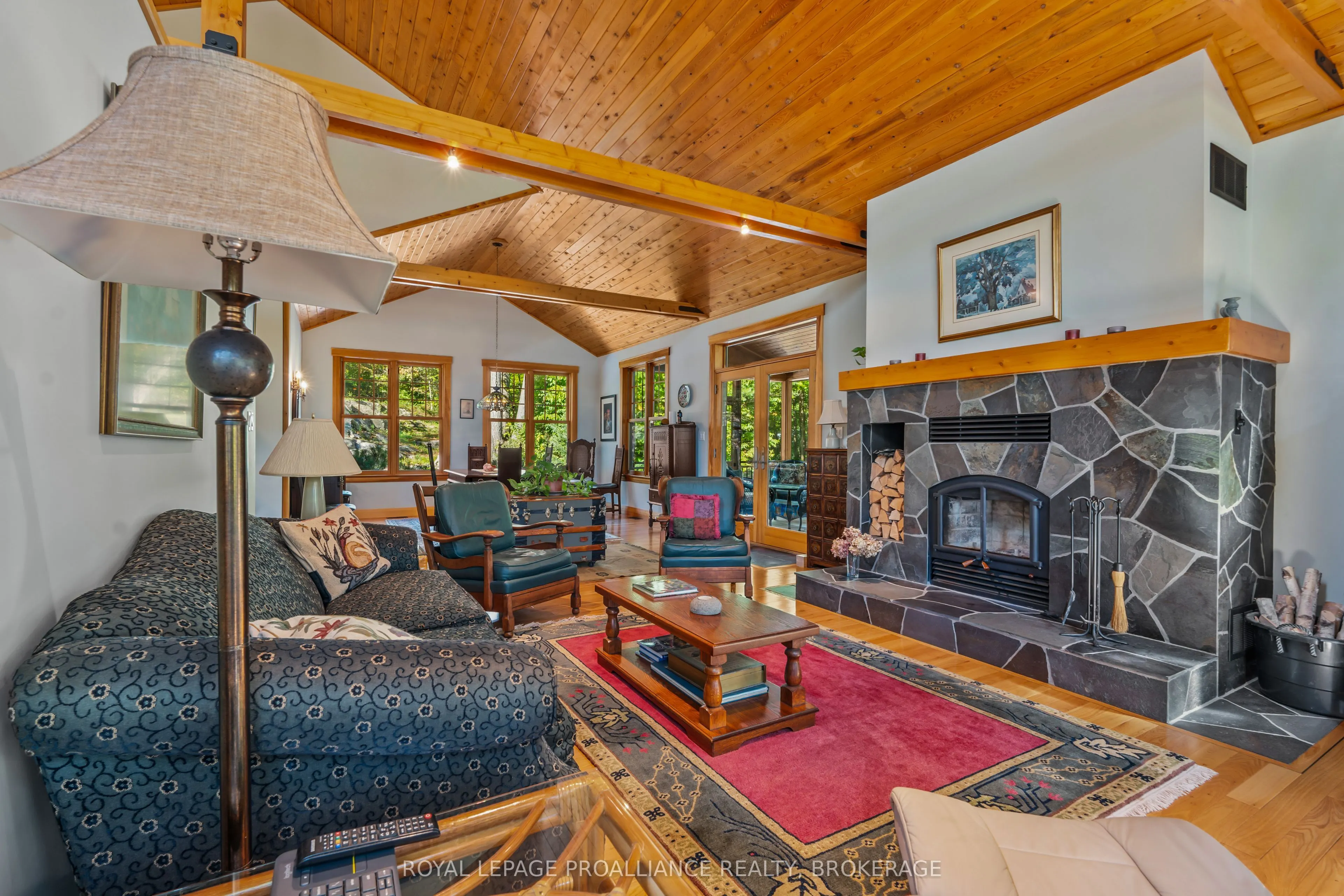 216 Tumbledown Road