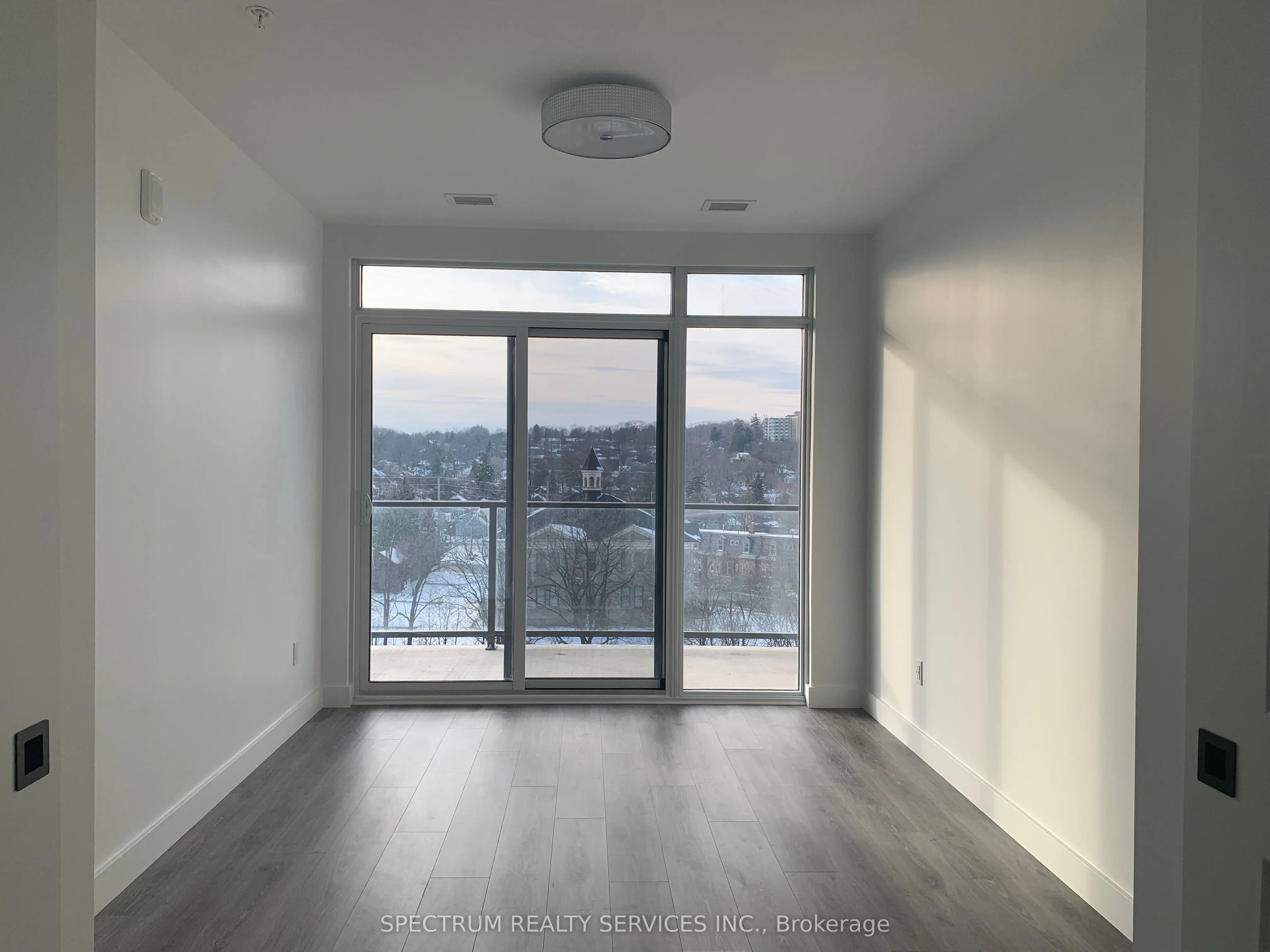 15 Glebe Street, #910