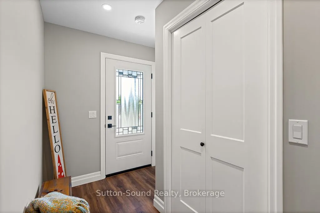 18 Maple Golf Crescent, #1