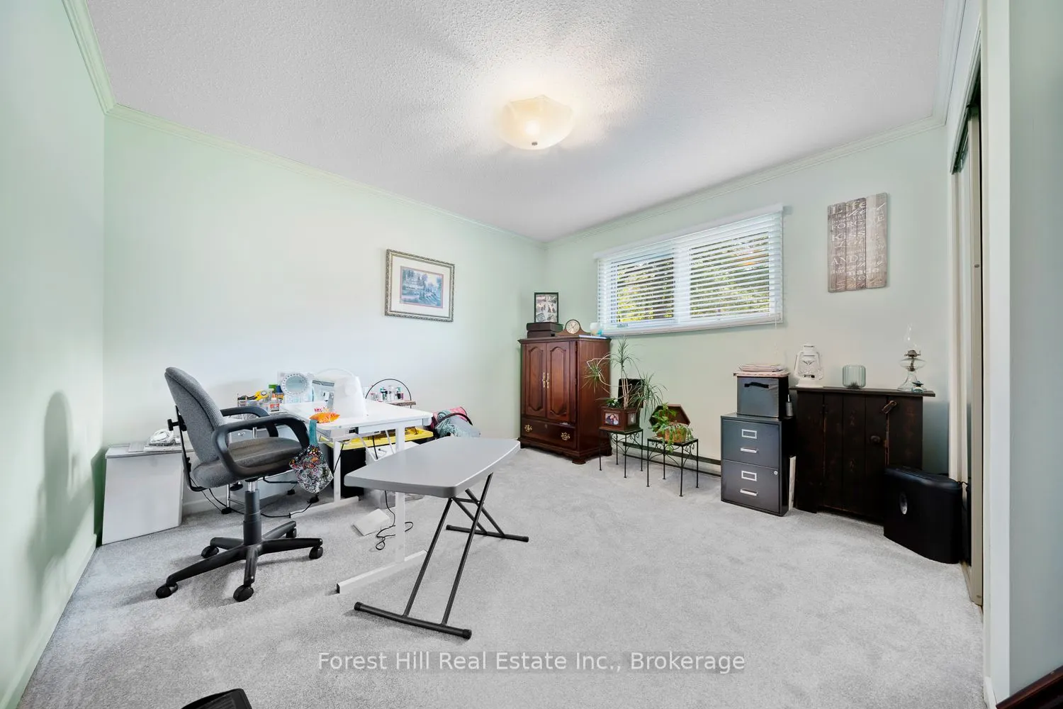 17 Skerryvore Circle