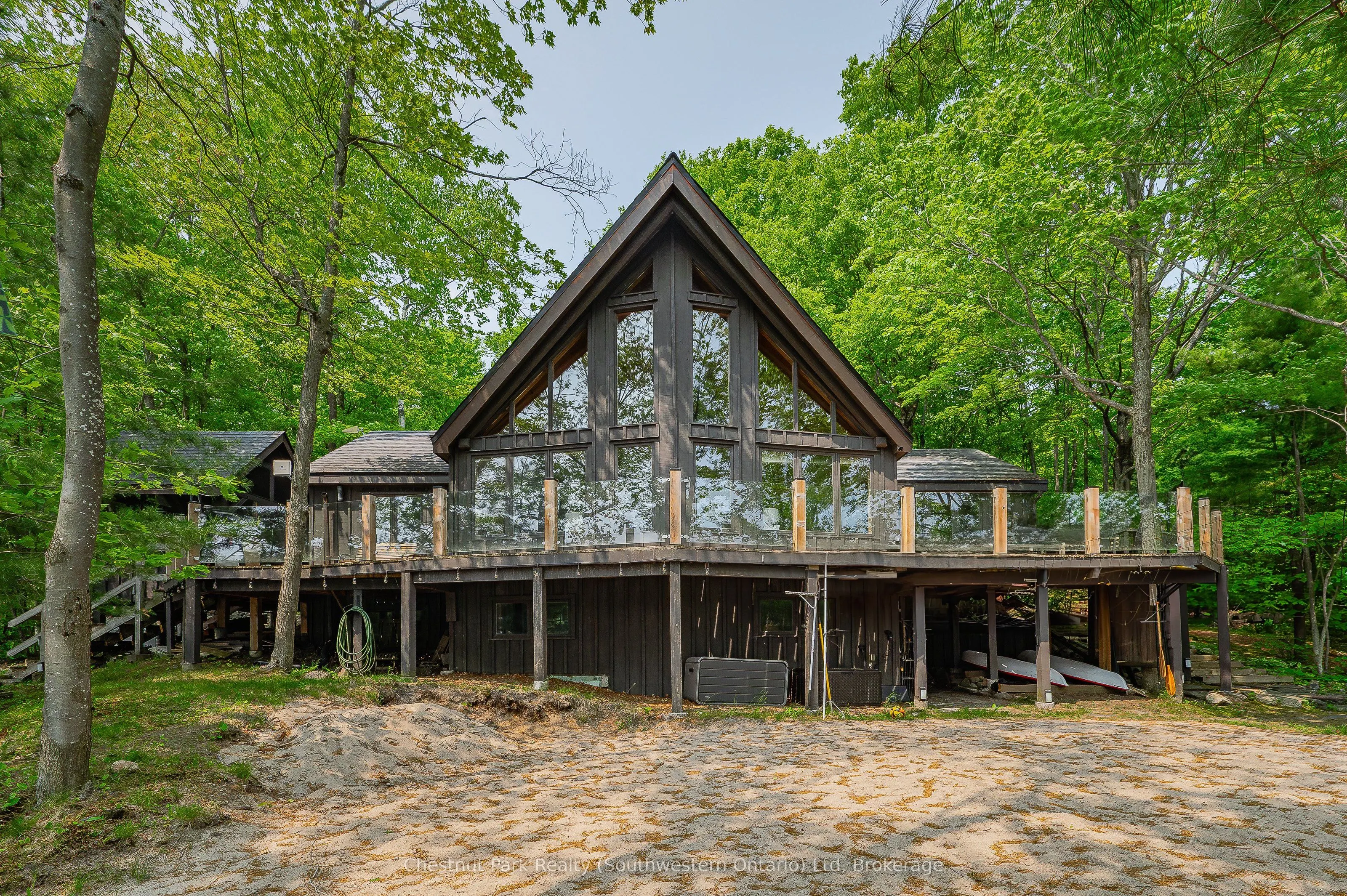 1035 Harrison Trail
