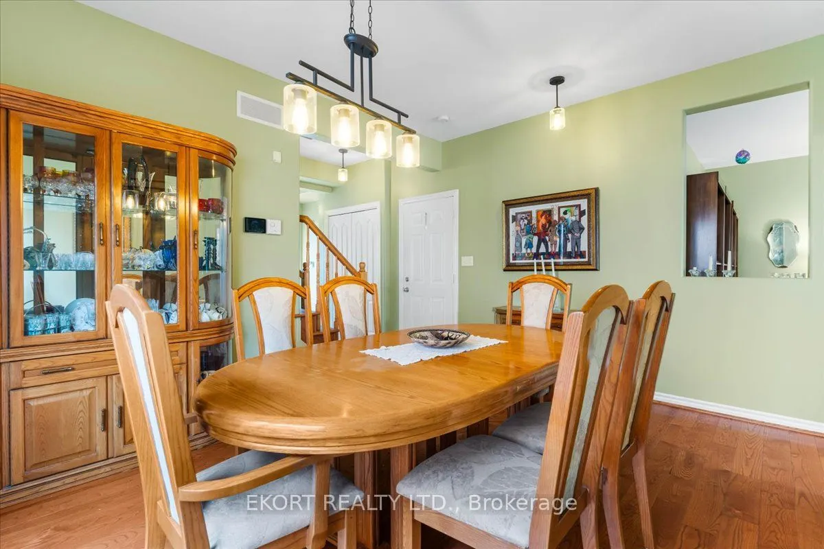 22 Linden Lane