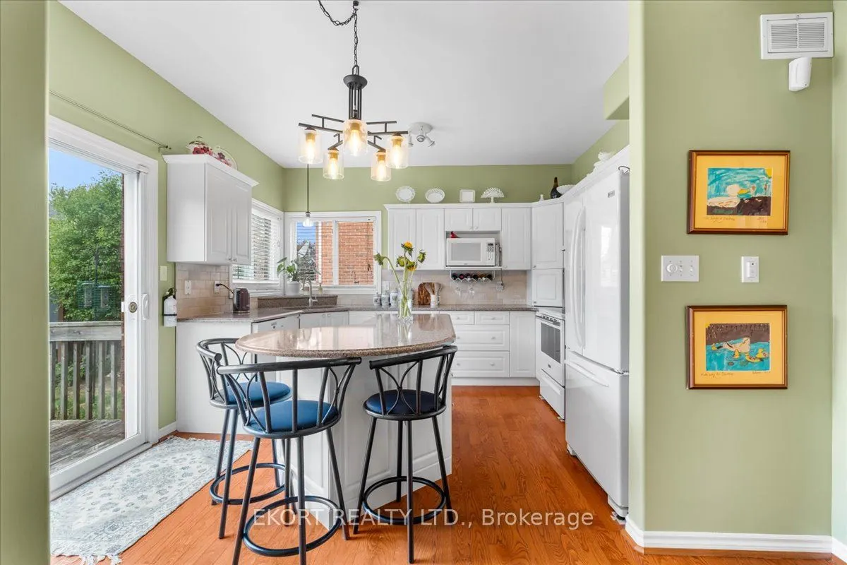 22 Linden Lane