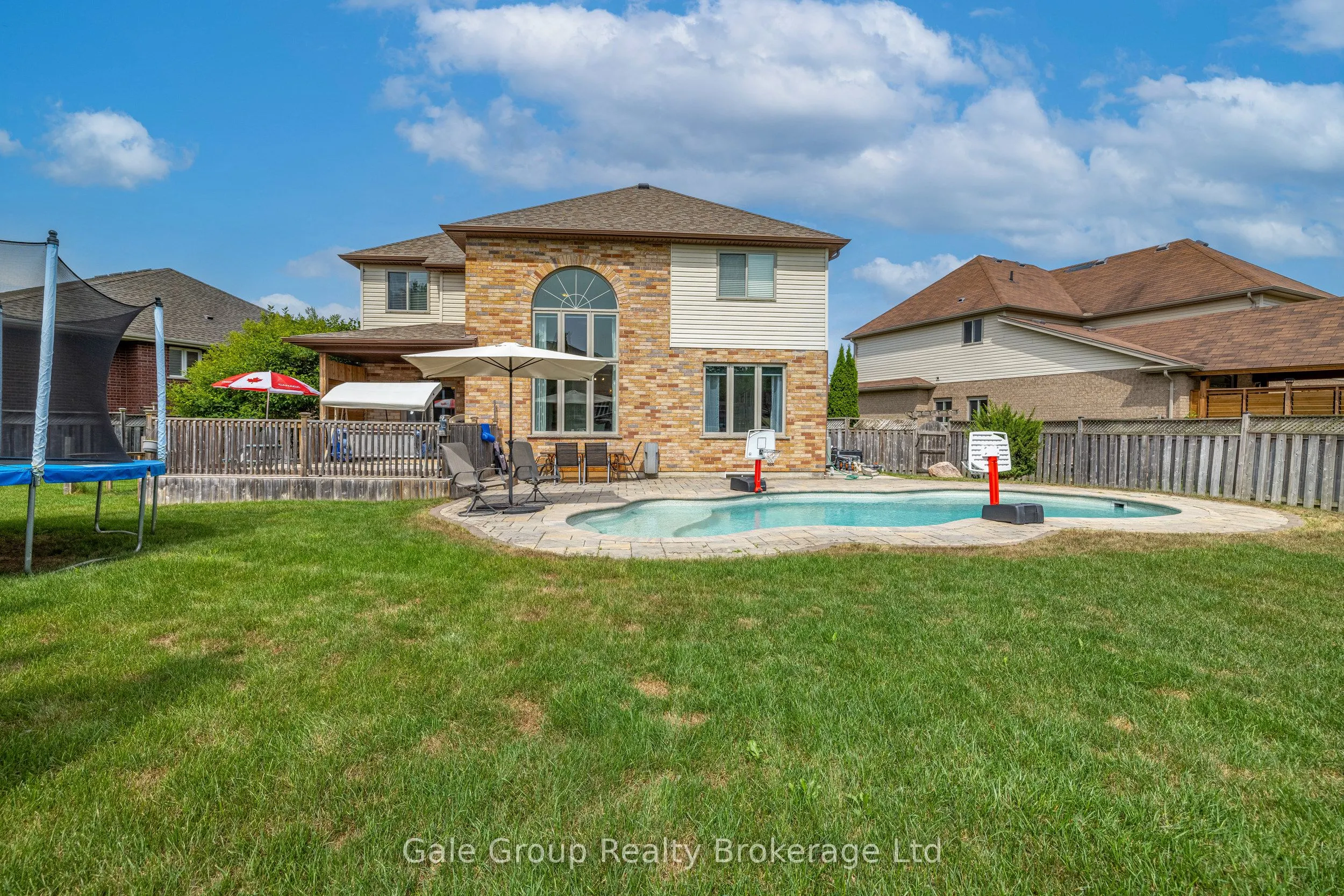 10 WESTVIEW Court