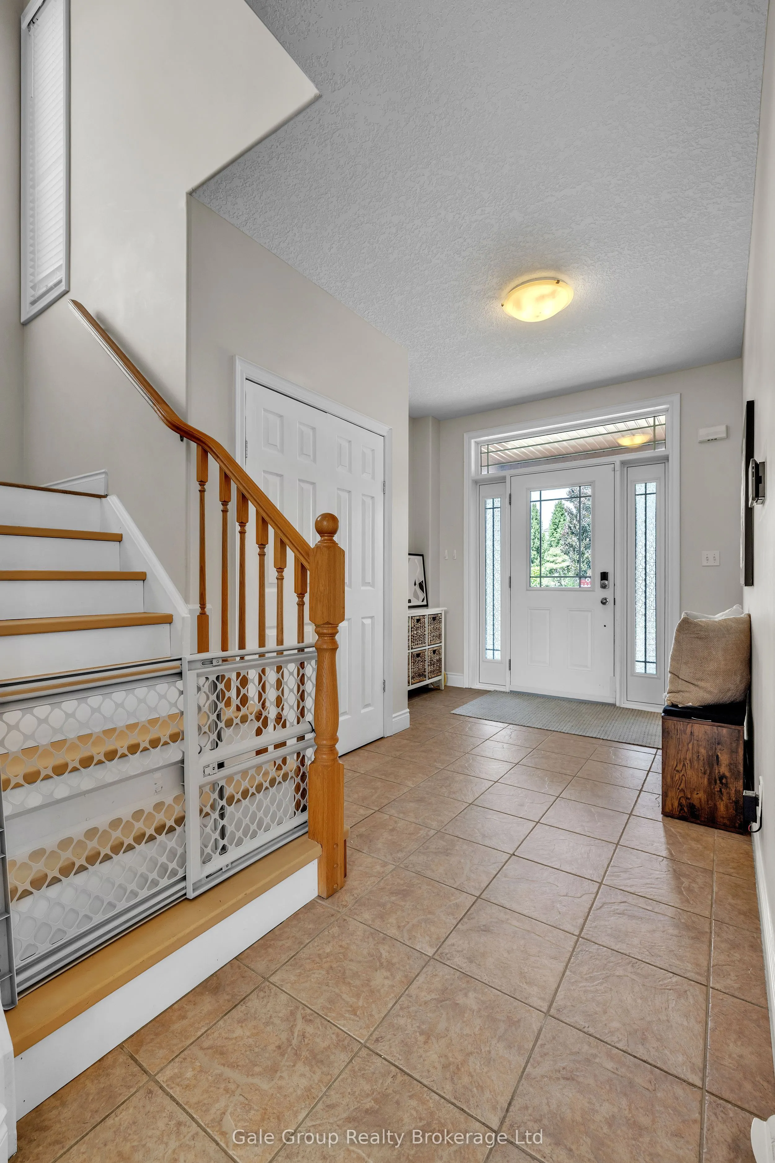 10 WESTVIEW Court