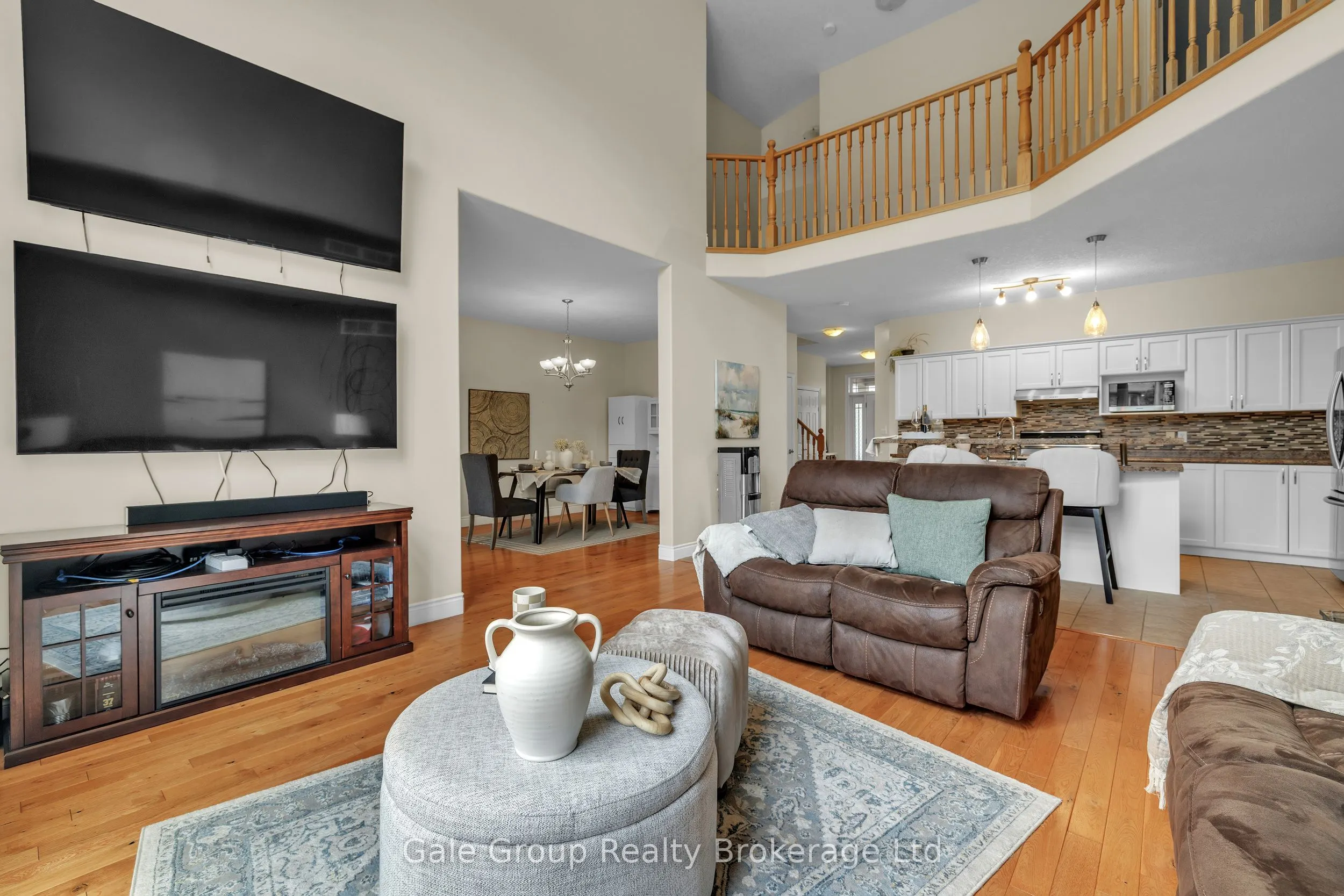 10 WESTVIEW Court