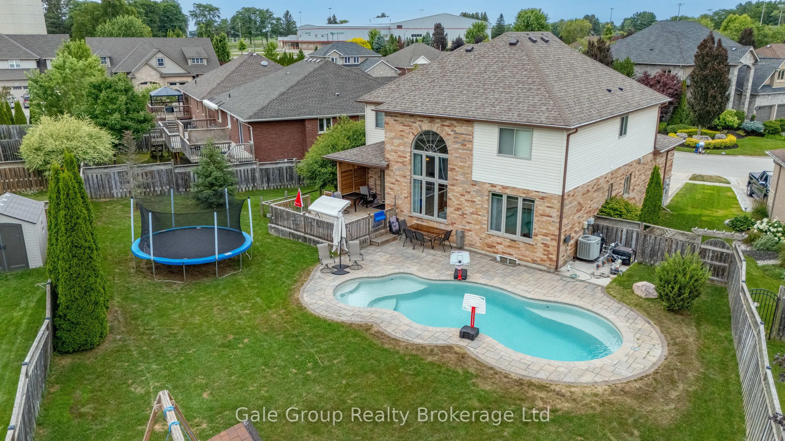 10 WESTVIEW Court