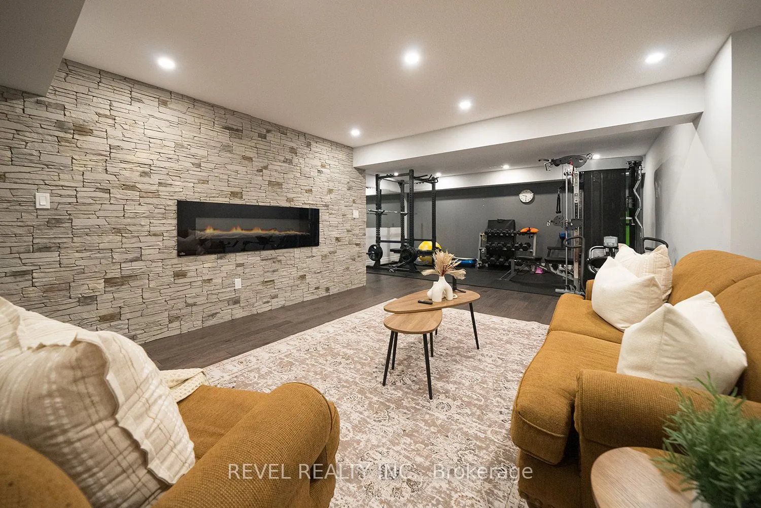 21 Tedley Boulevard
